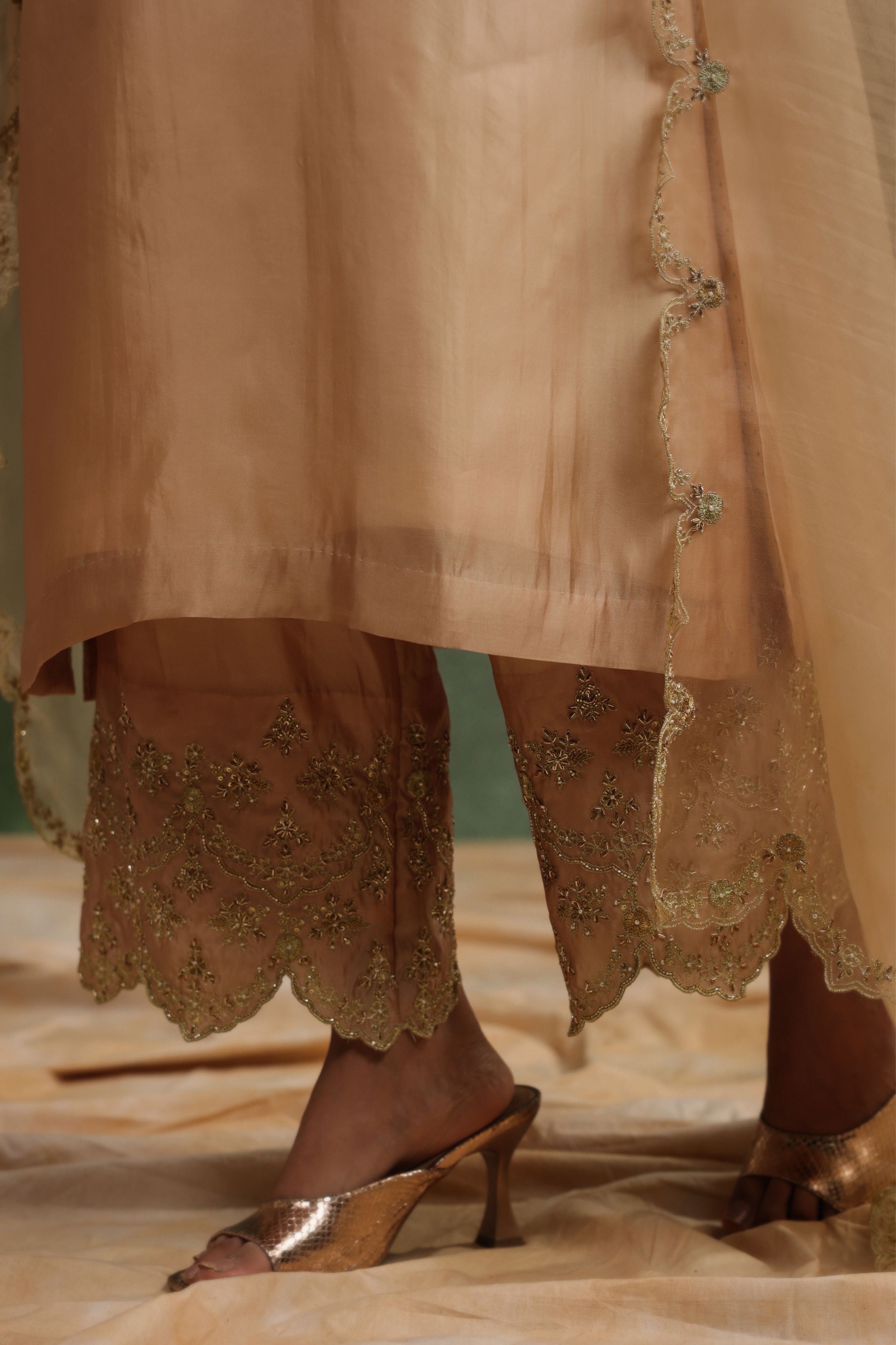Mocha Kurta Set
