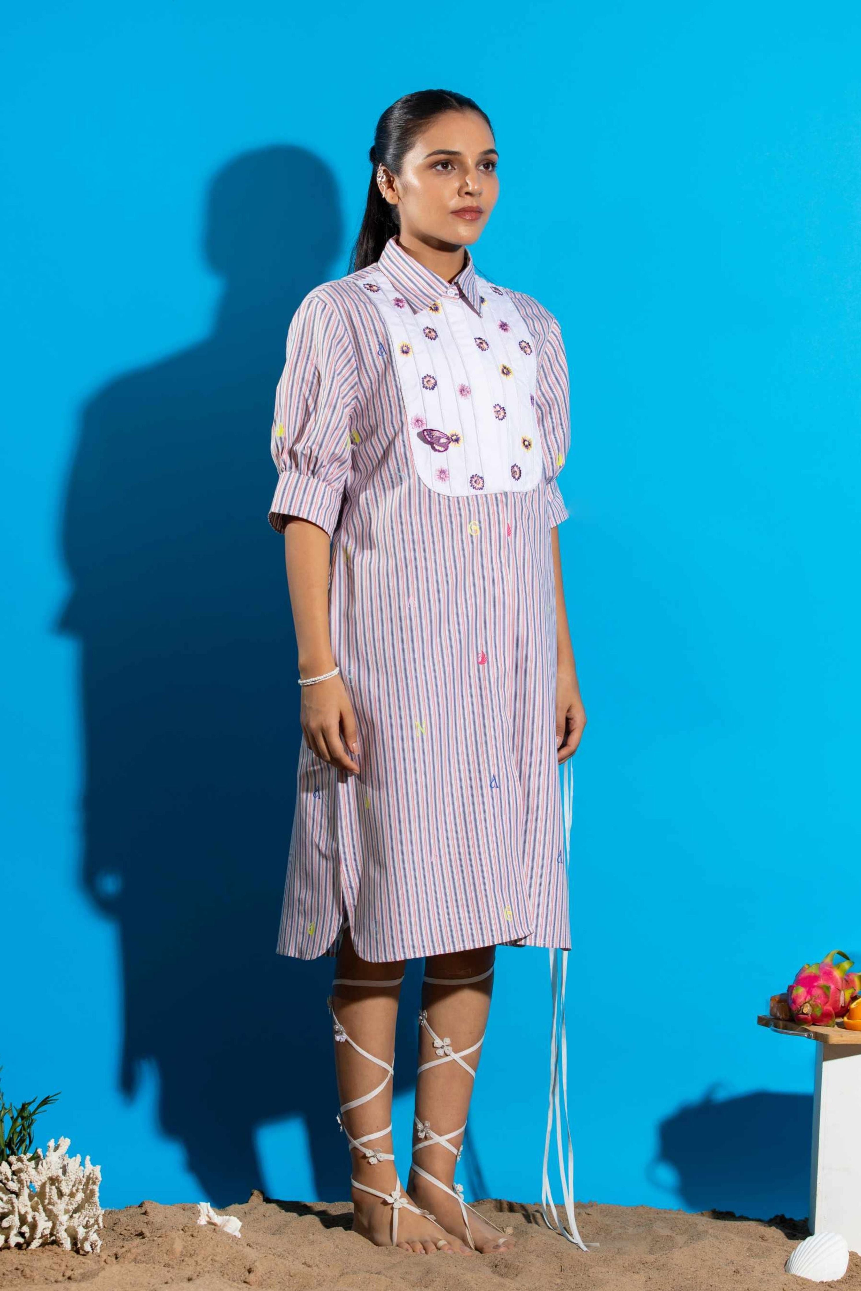 Corolla Floral Embroidered Bib