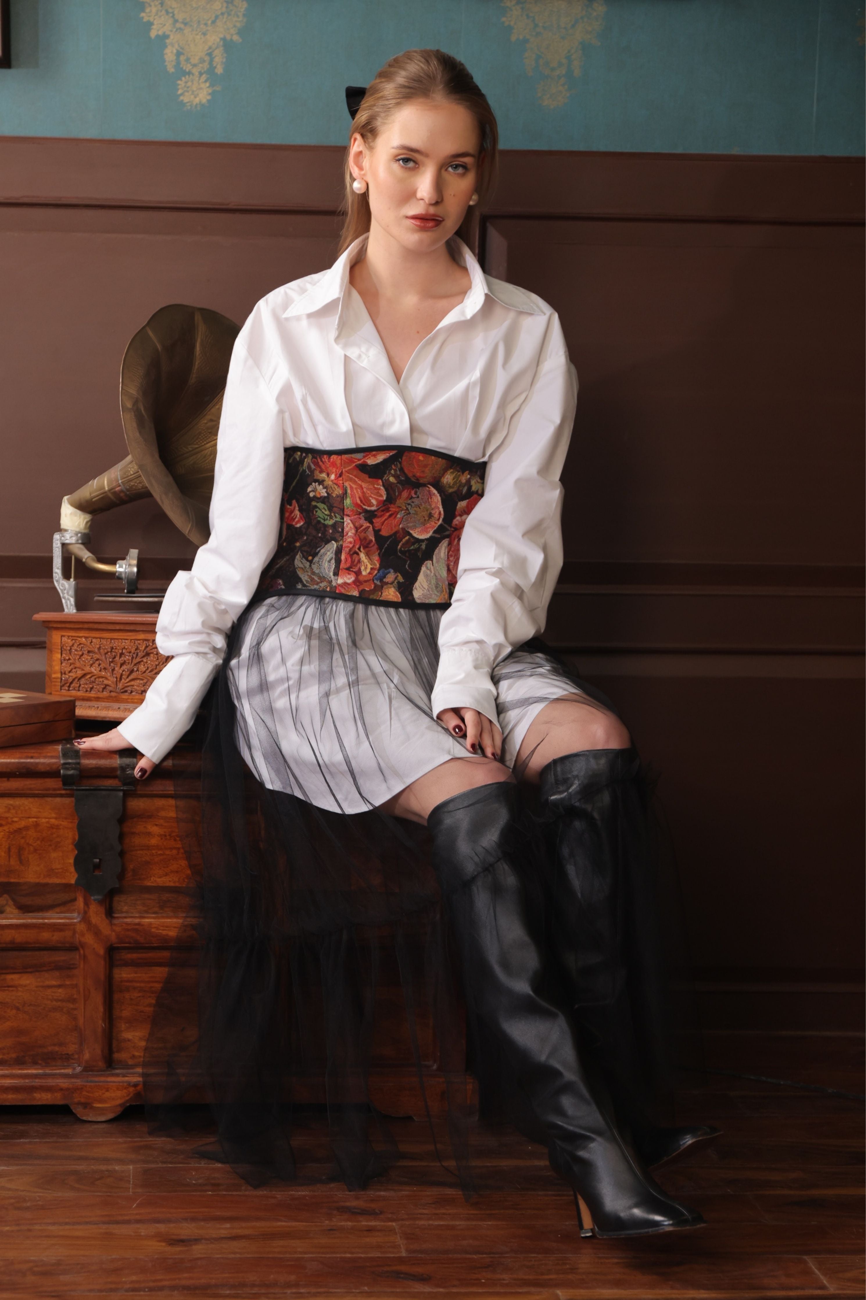 Black Muse Skirt Set