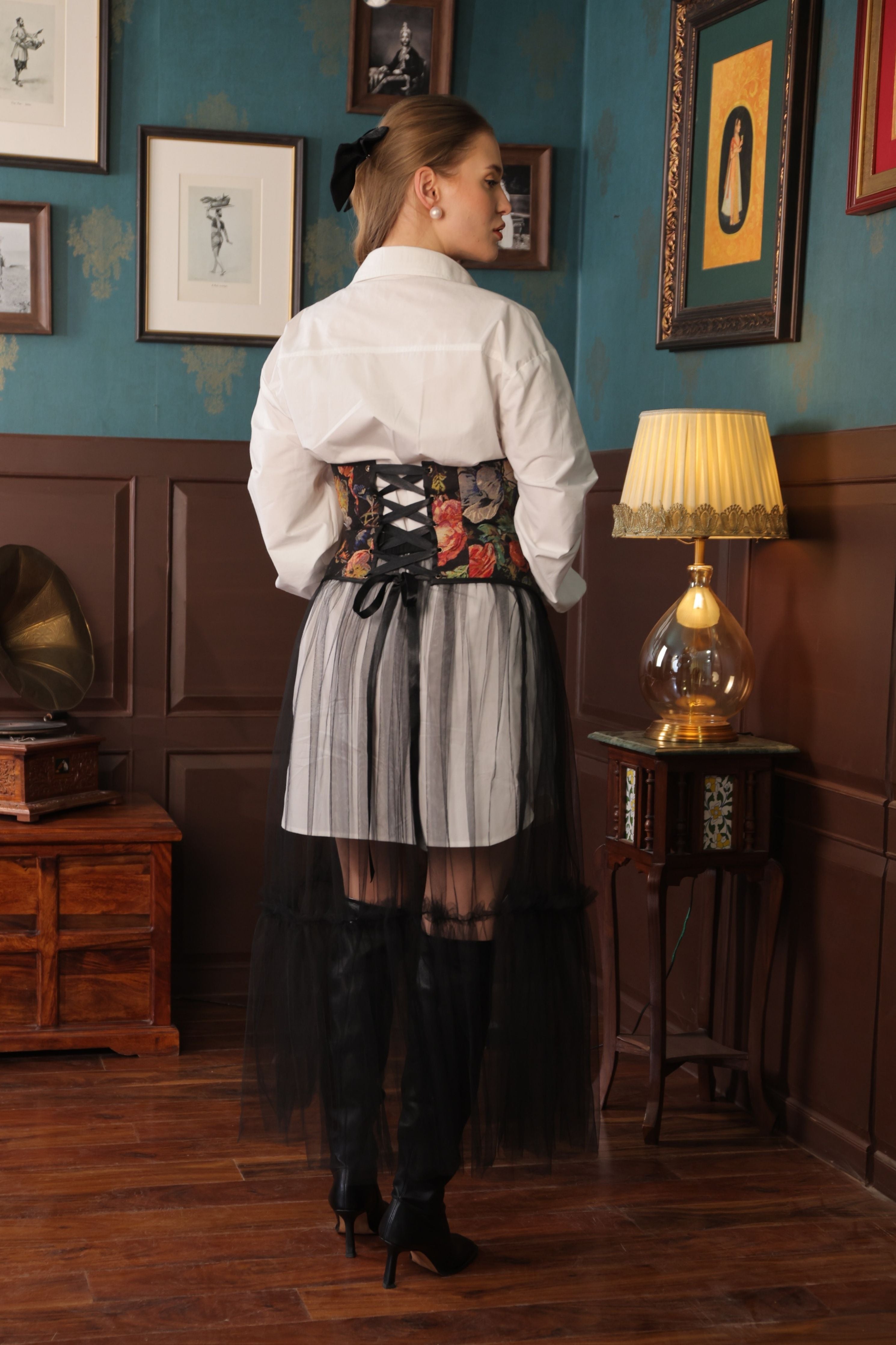 Black Muse Skirt Set