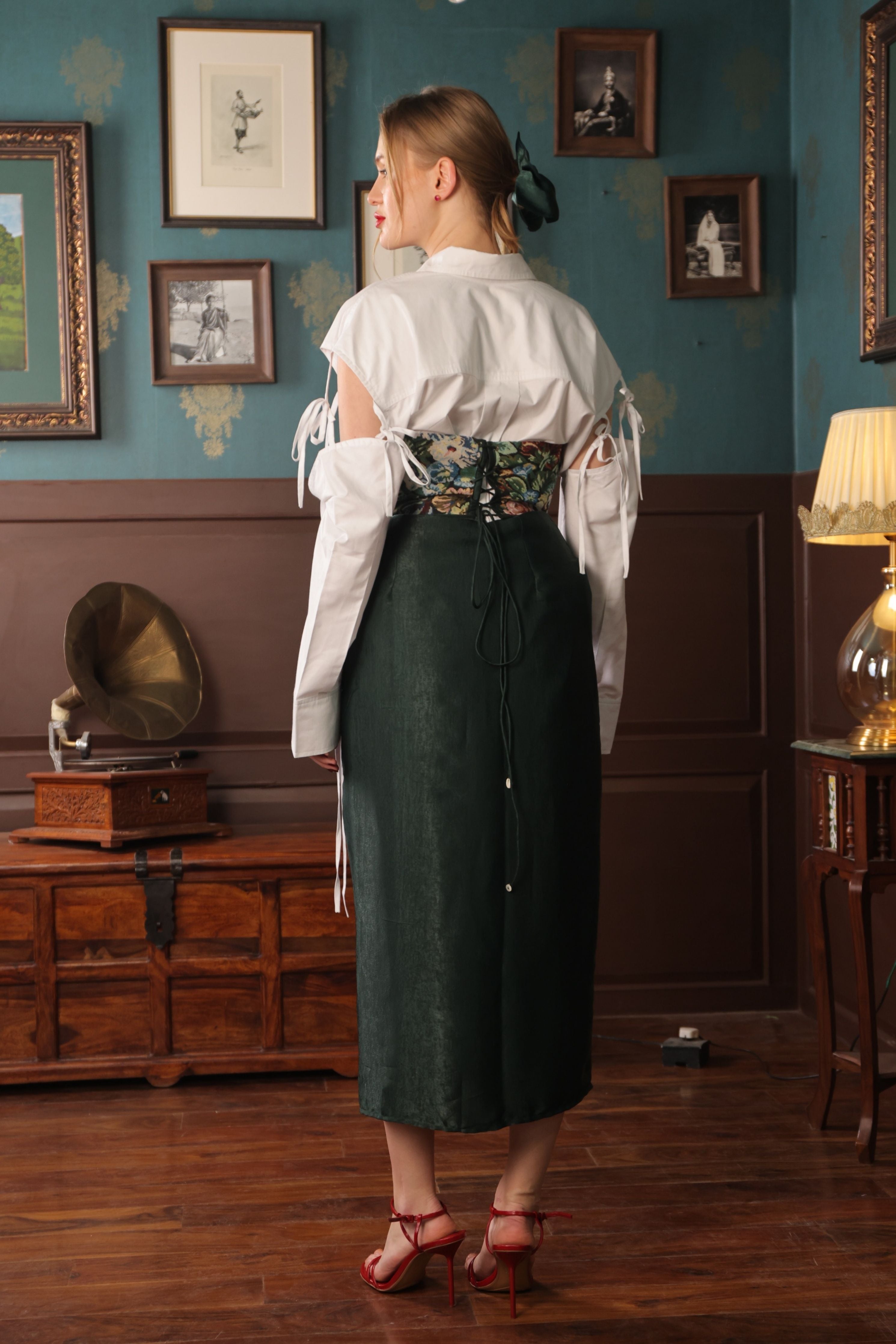 Ivy Drape Skirt Set