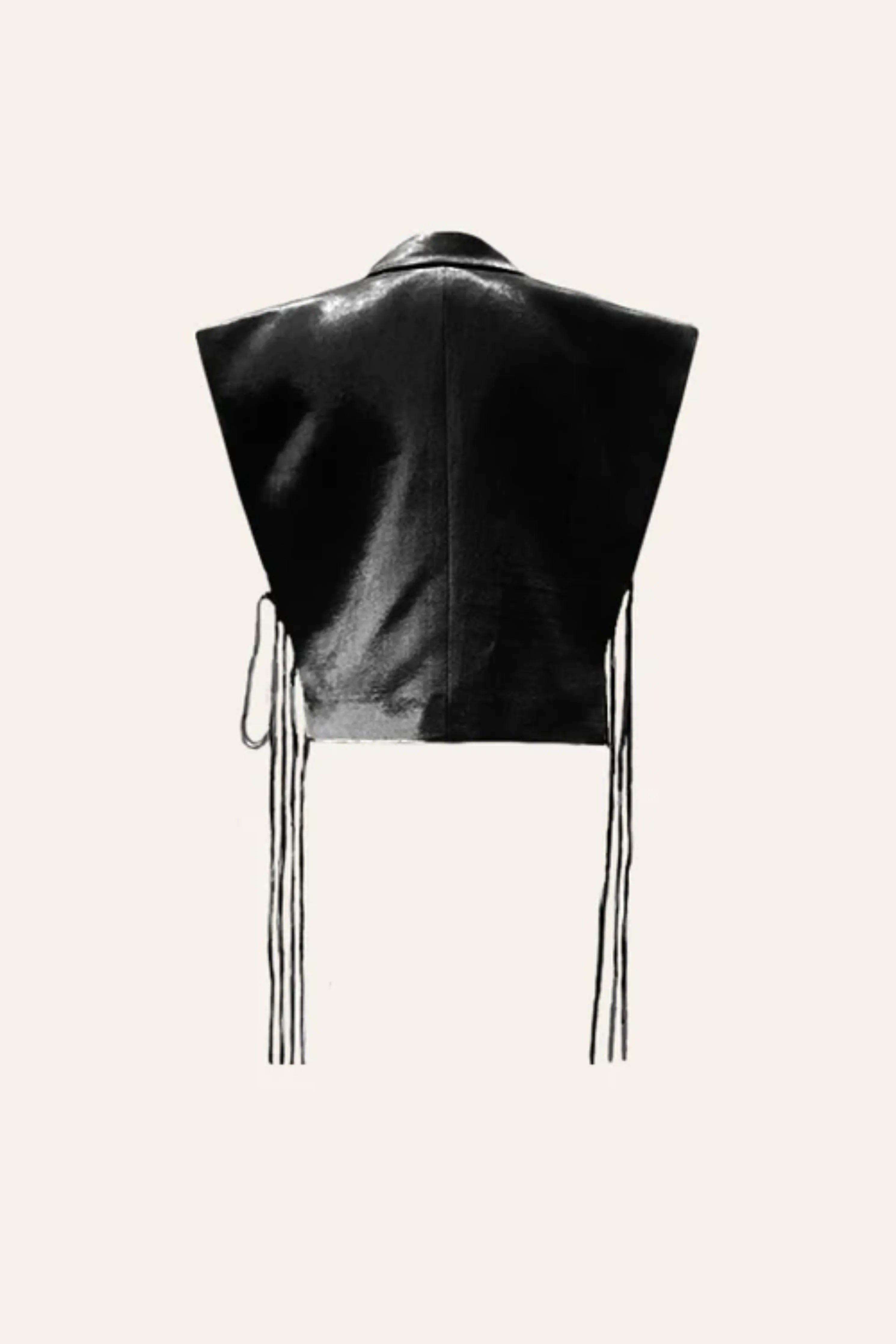 Calla Lily Bib In Black