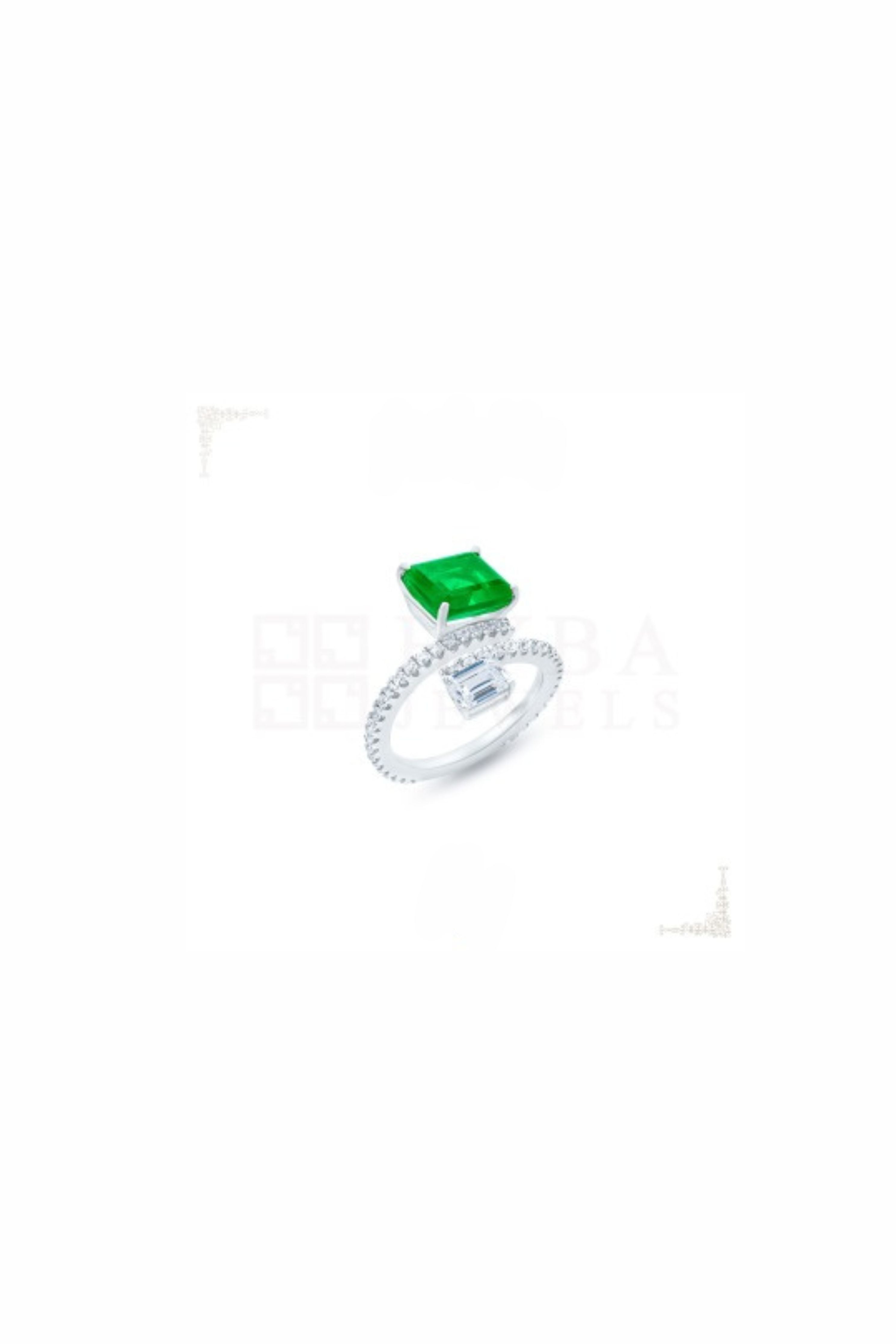 Classic Emerald Ring