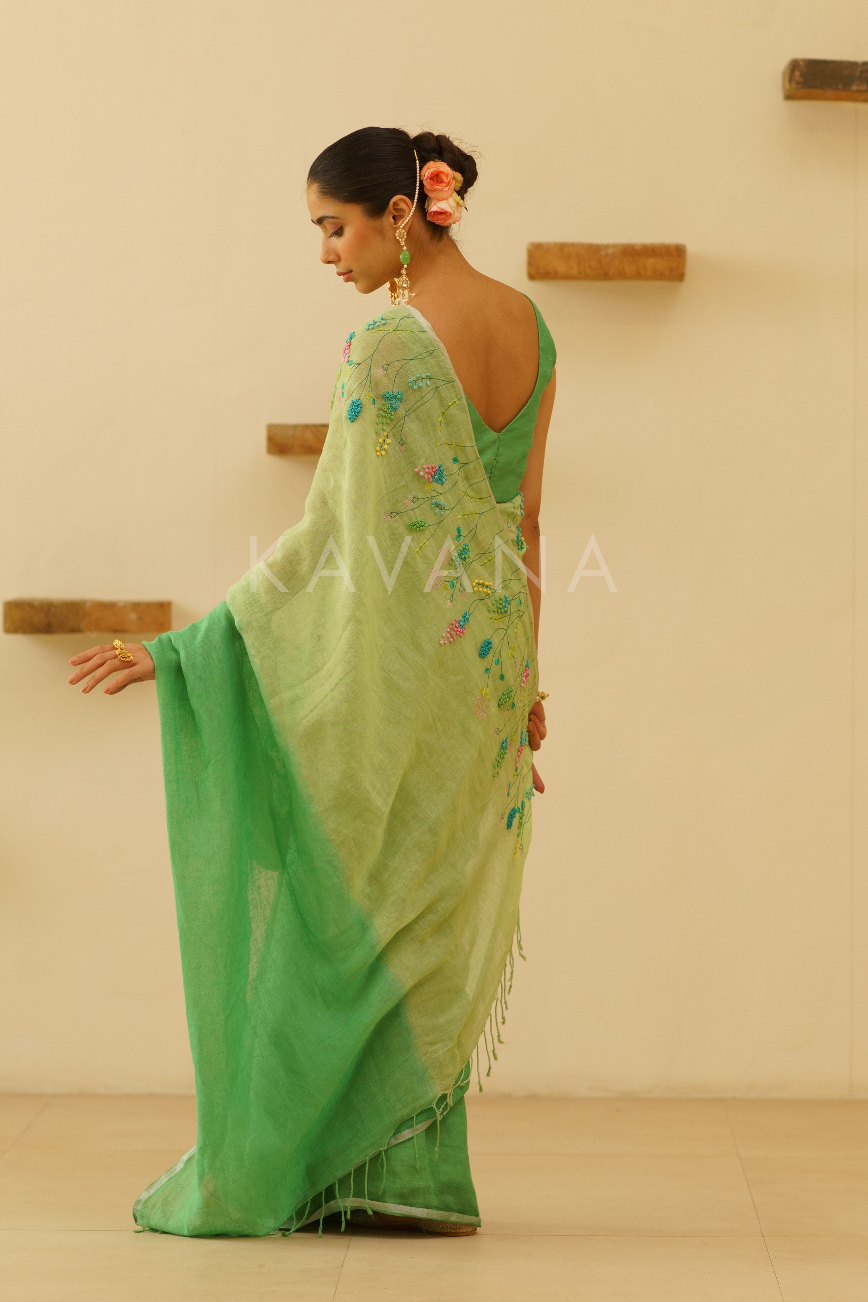Dharini Linen Sari
