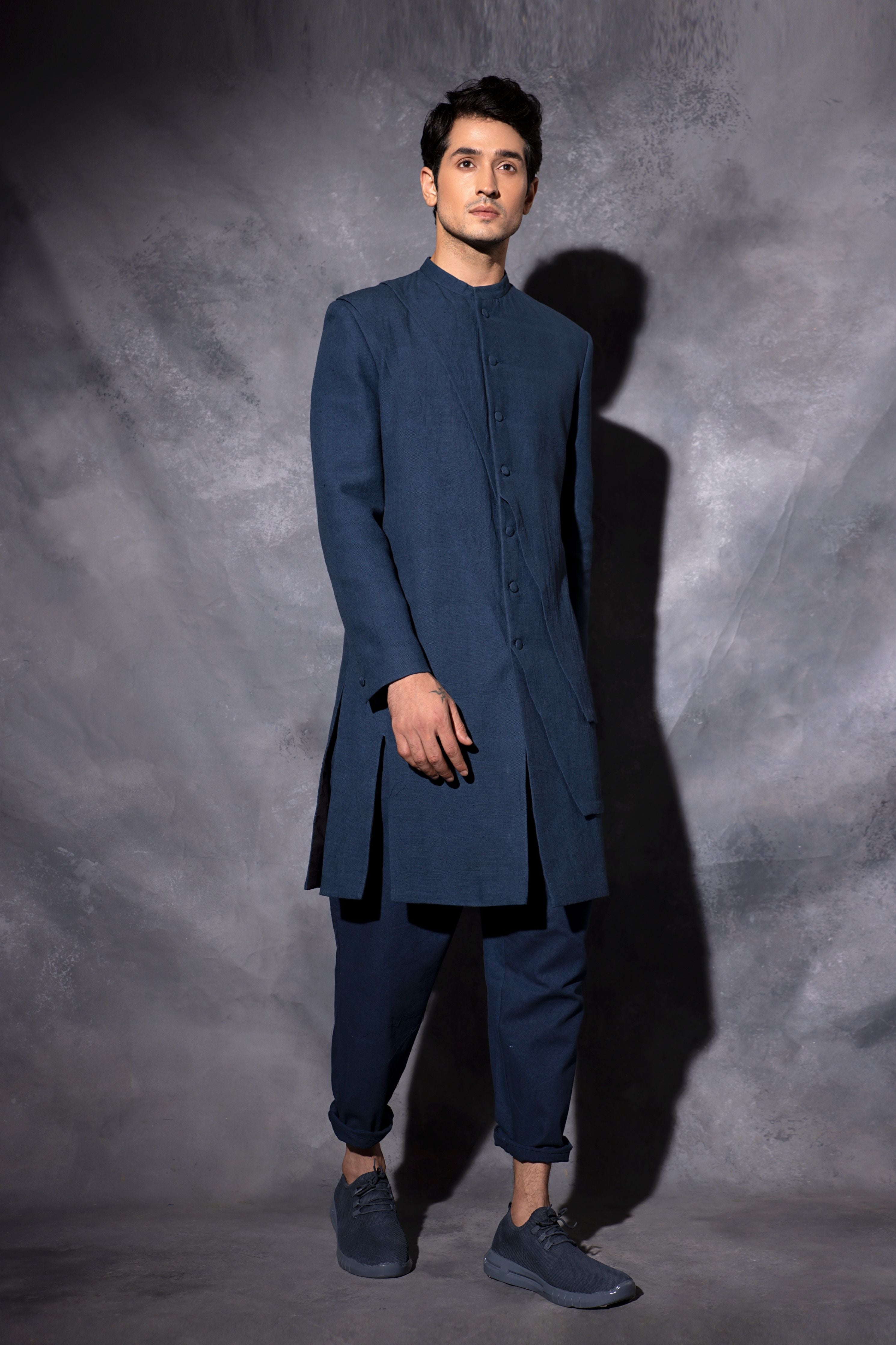 Fornt Slit Shirt