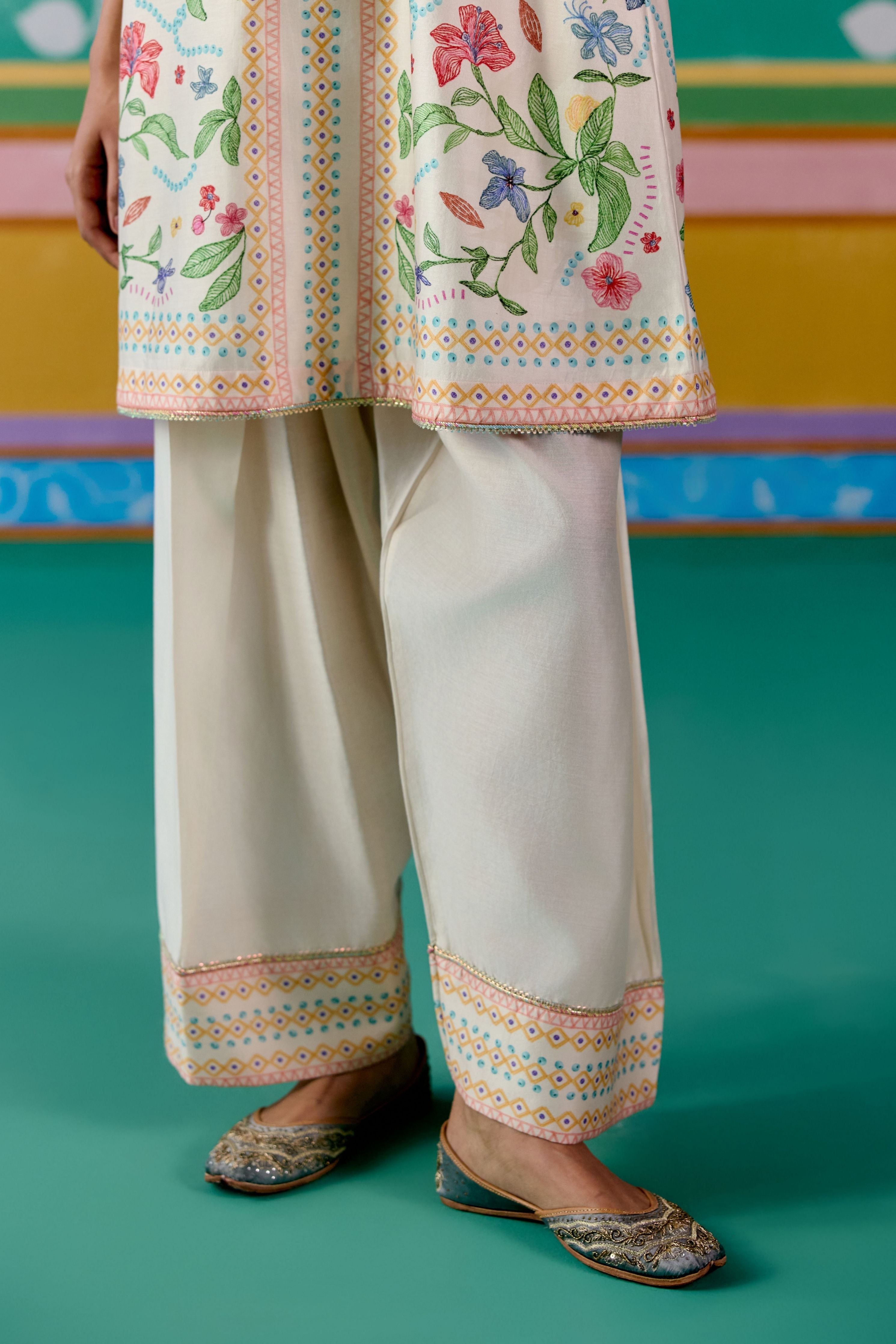 Ecru Floral Square Neck Kurta Set