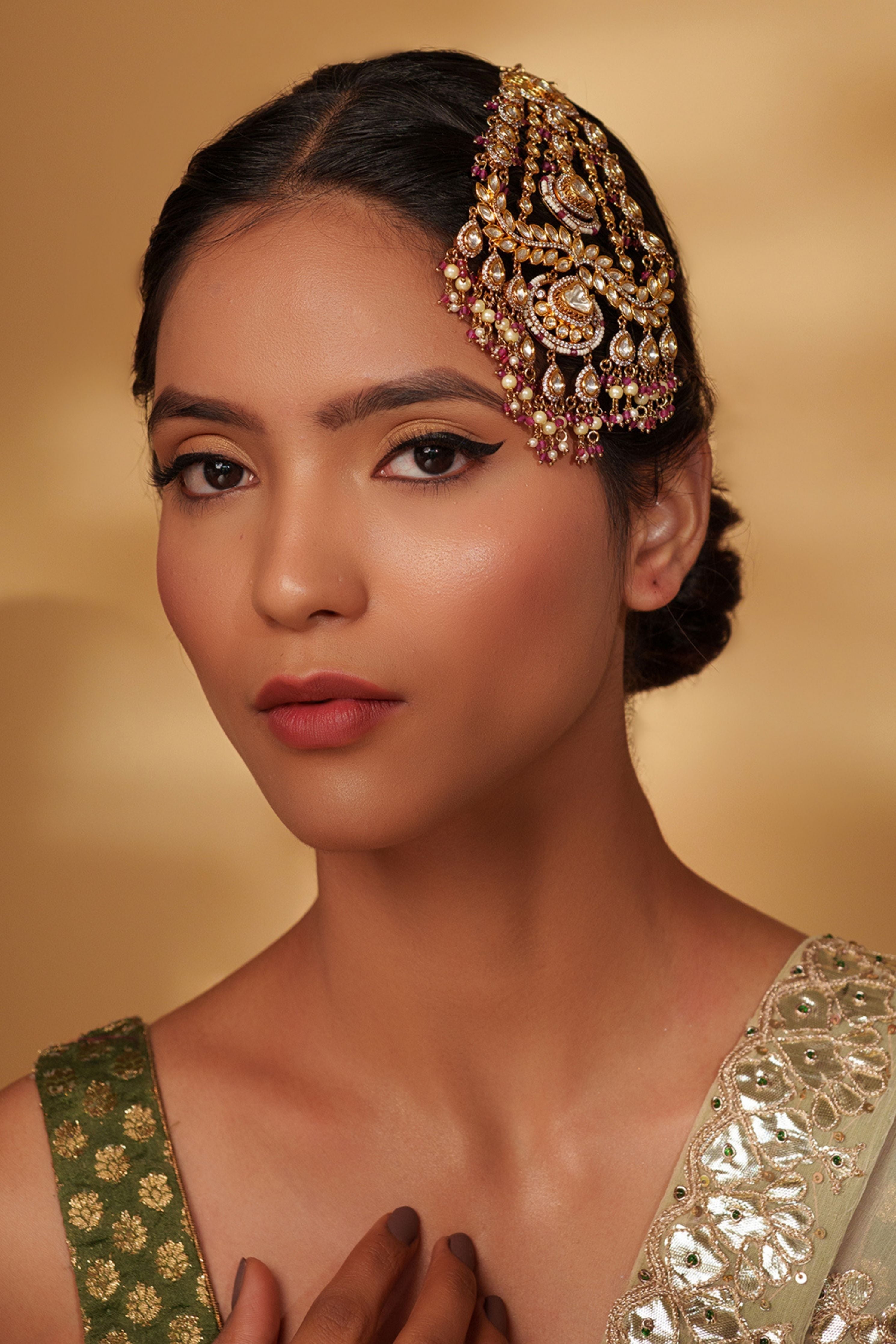 Elegant And Classy Kundan Polki Passa
