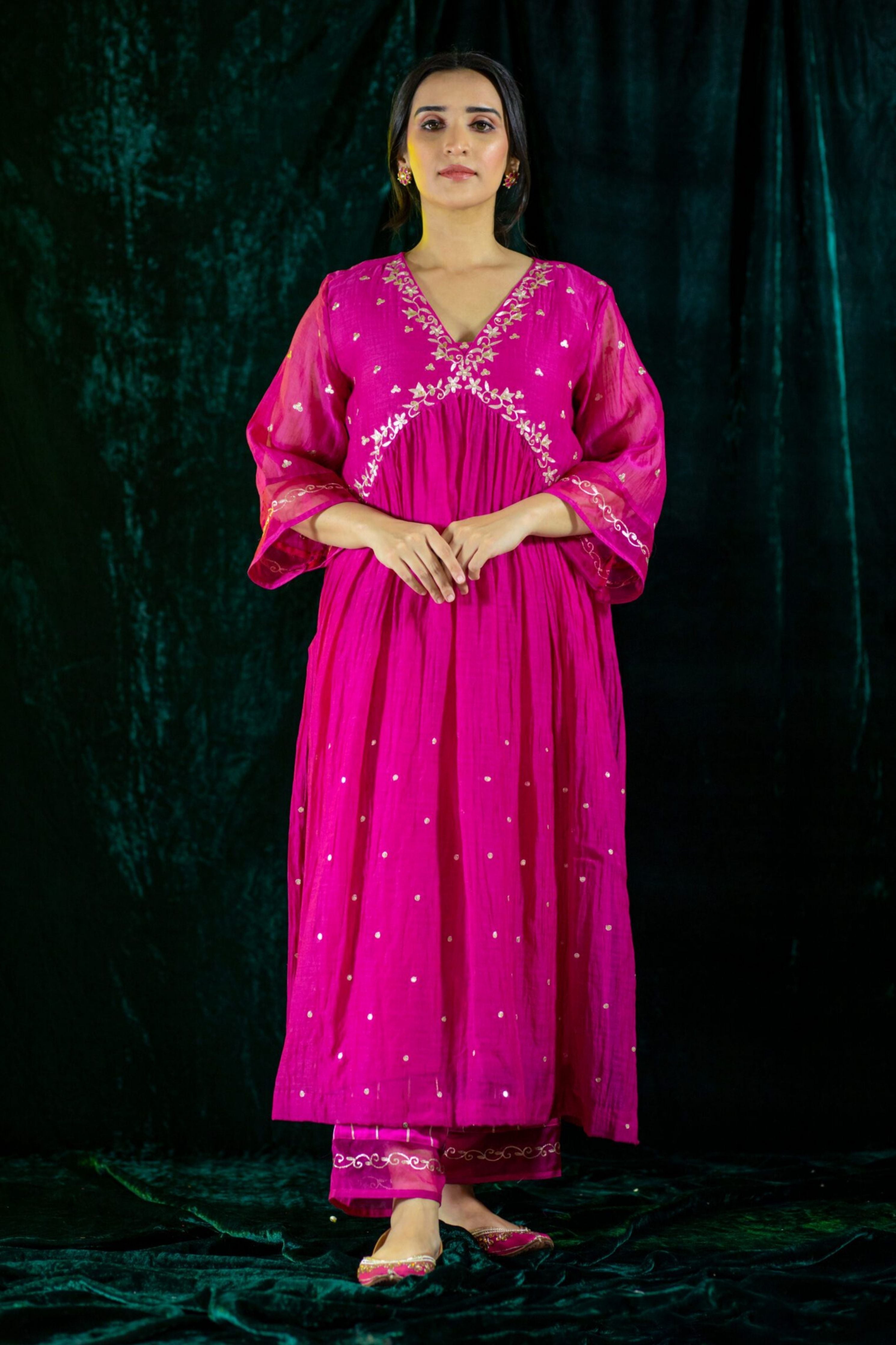 Fuchsia V-Neck Kurta Suit set