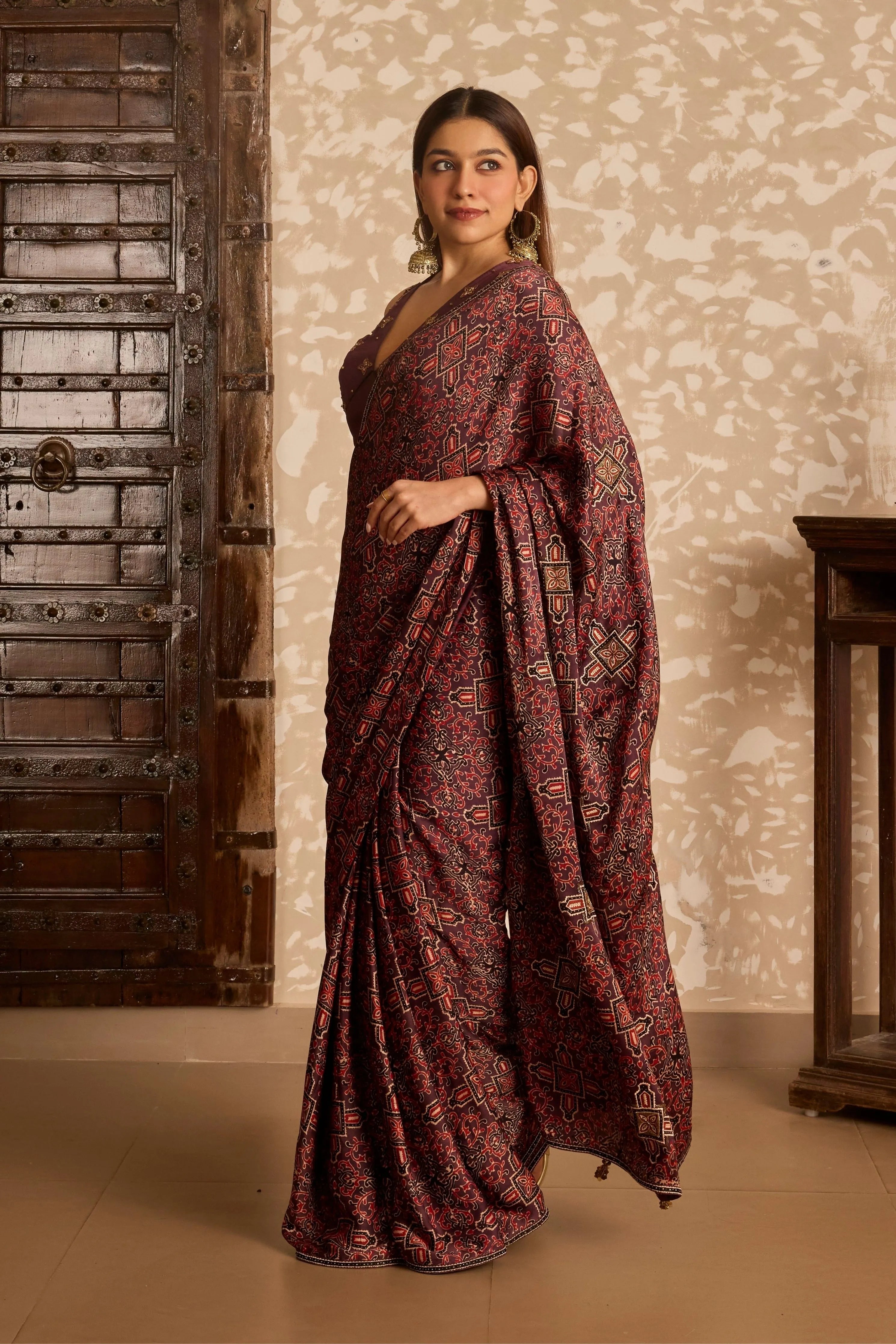 V neck tie up blosue with saree