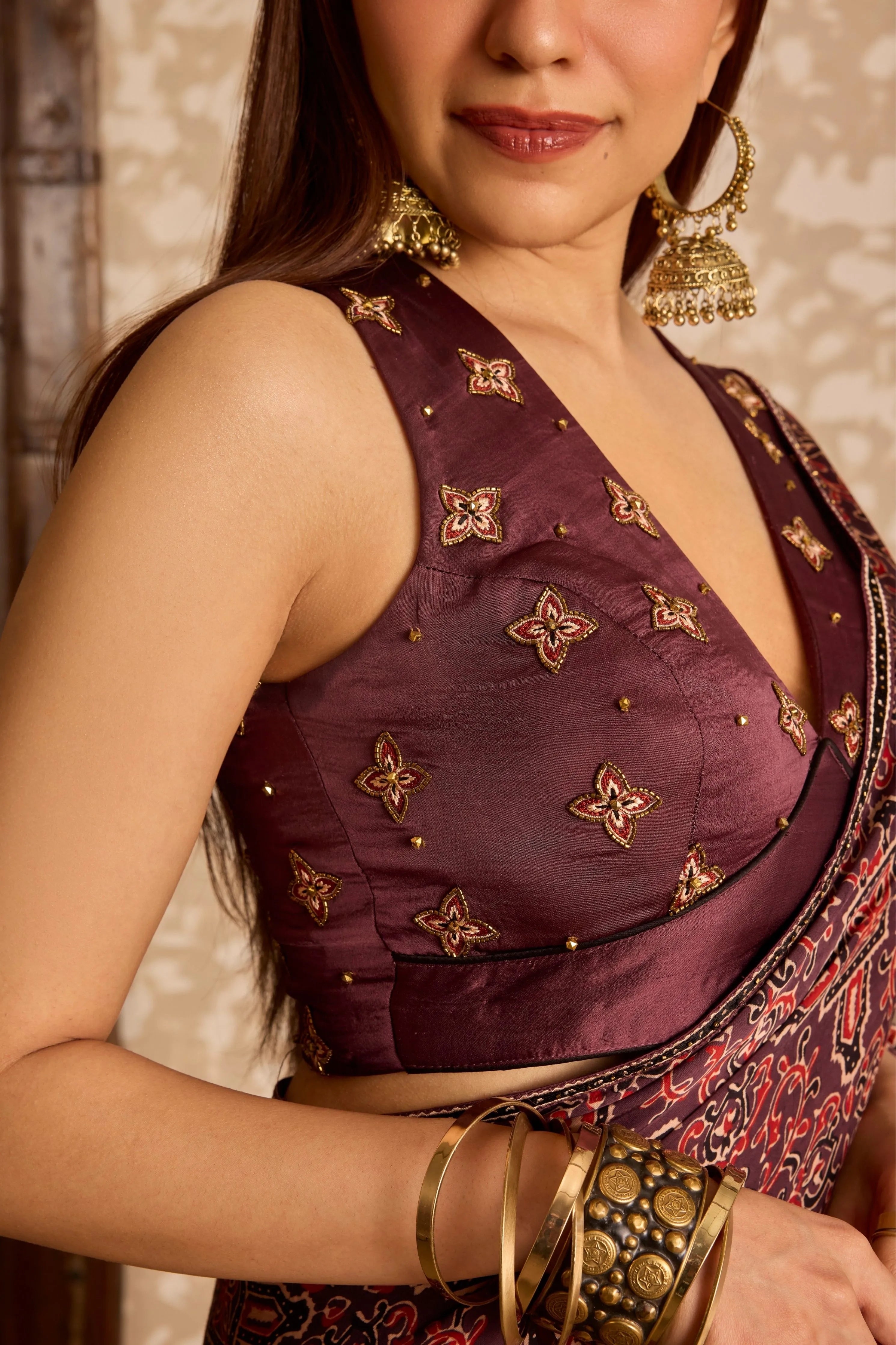 V neck tie up blosue with saree