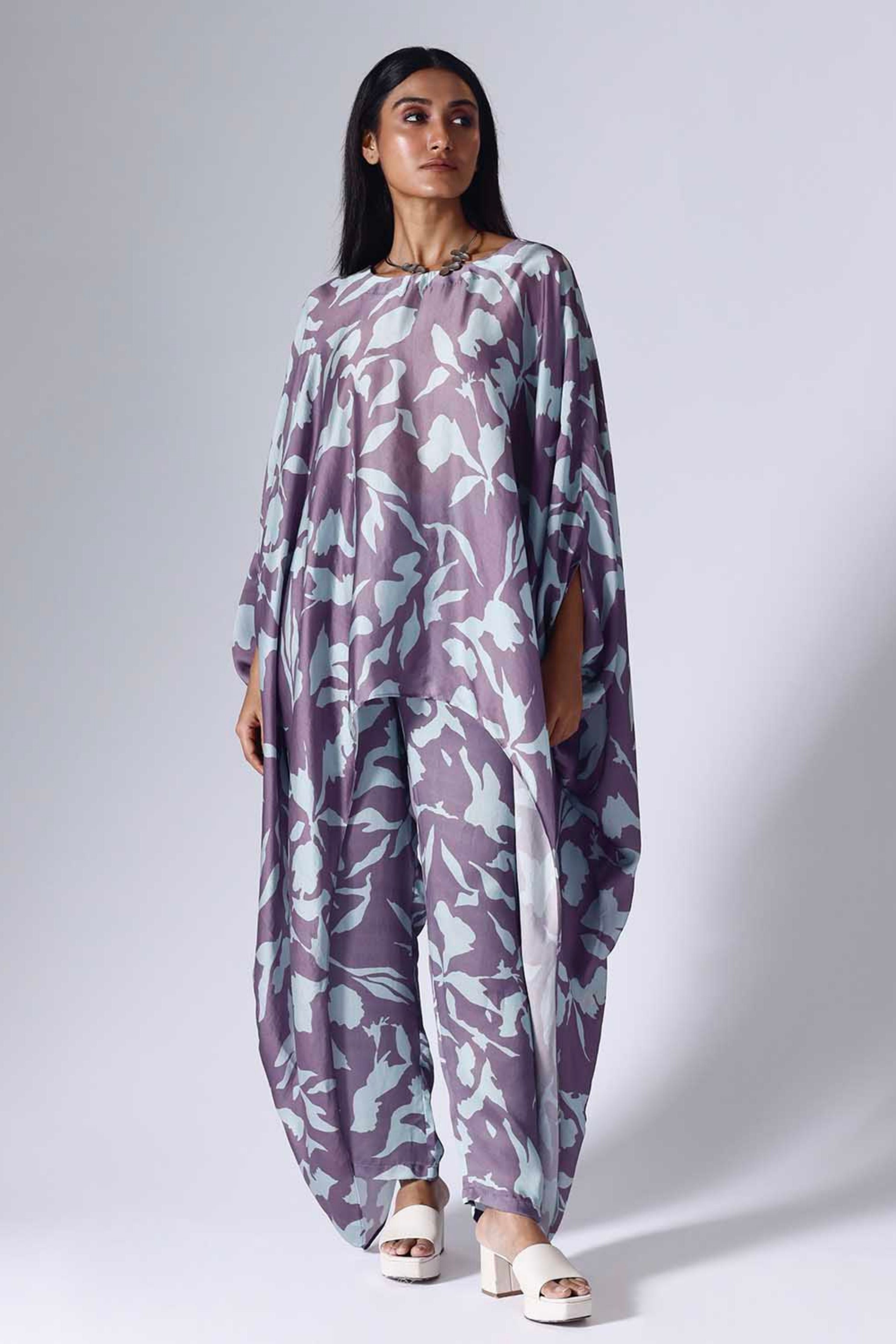 Foliage Poncho Set