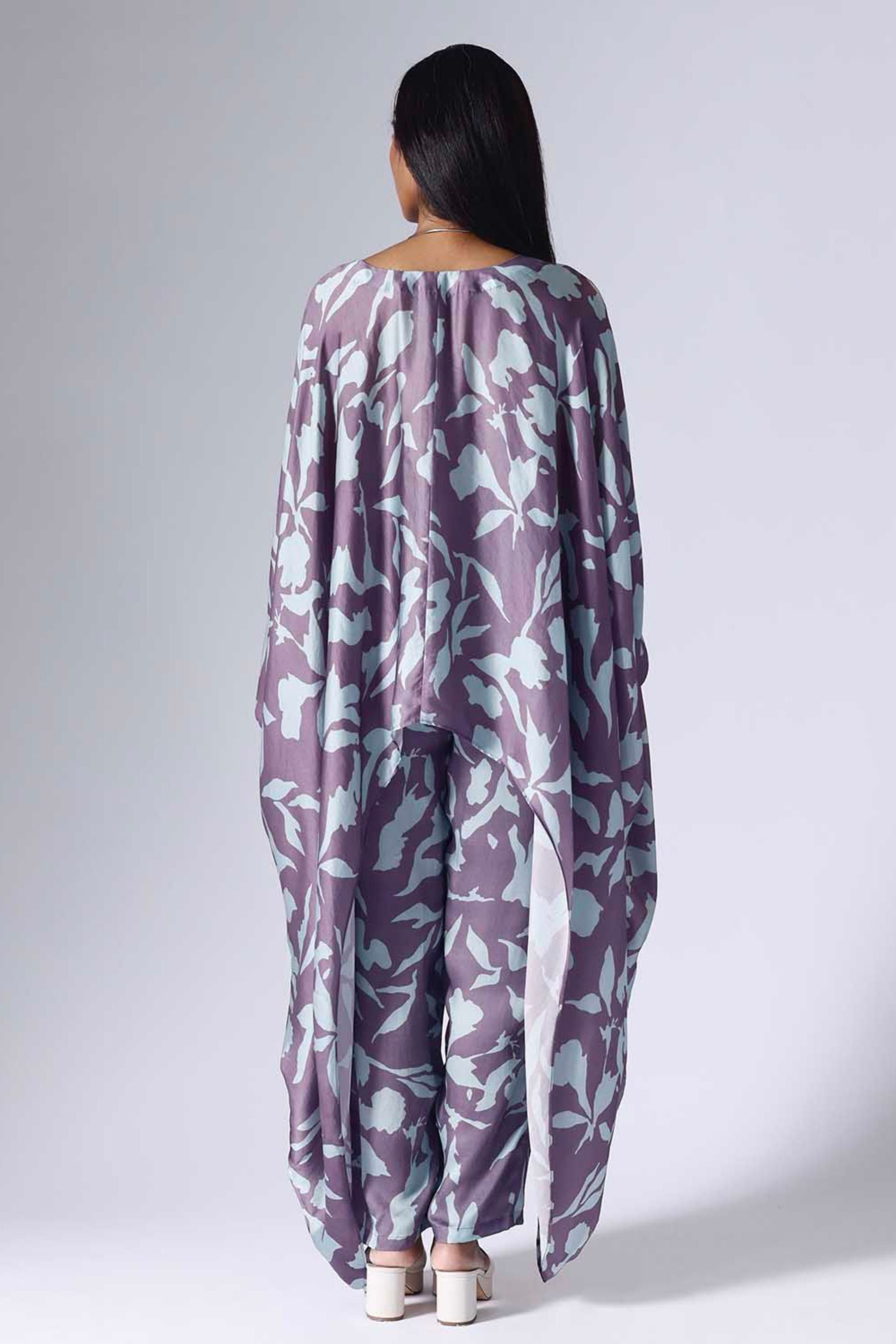 Foliage Poncho Set