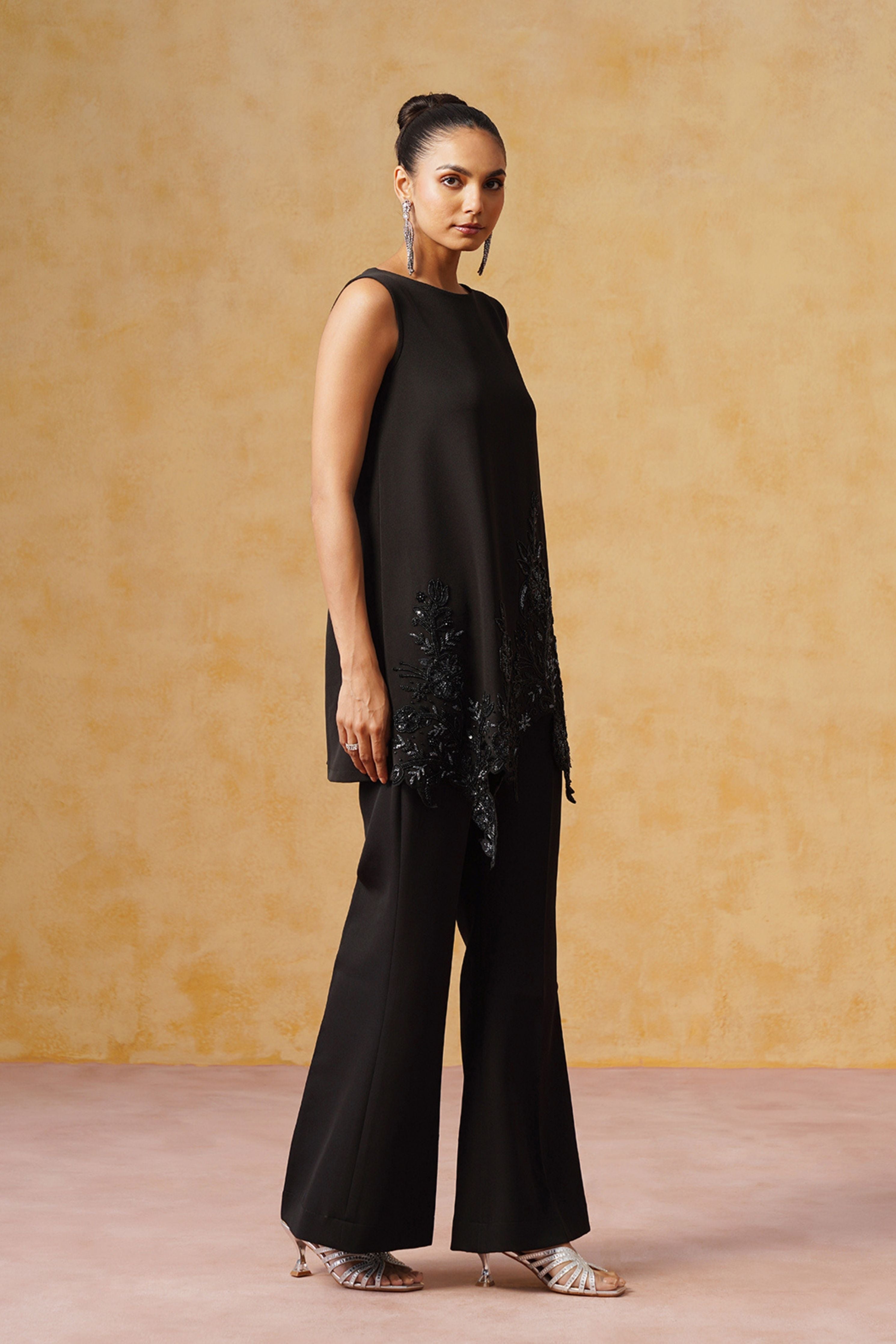 Meher Black Tunic Set