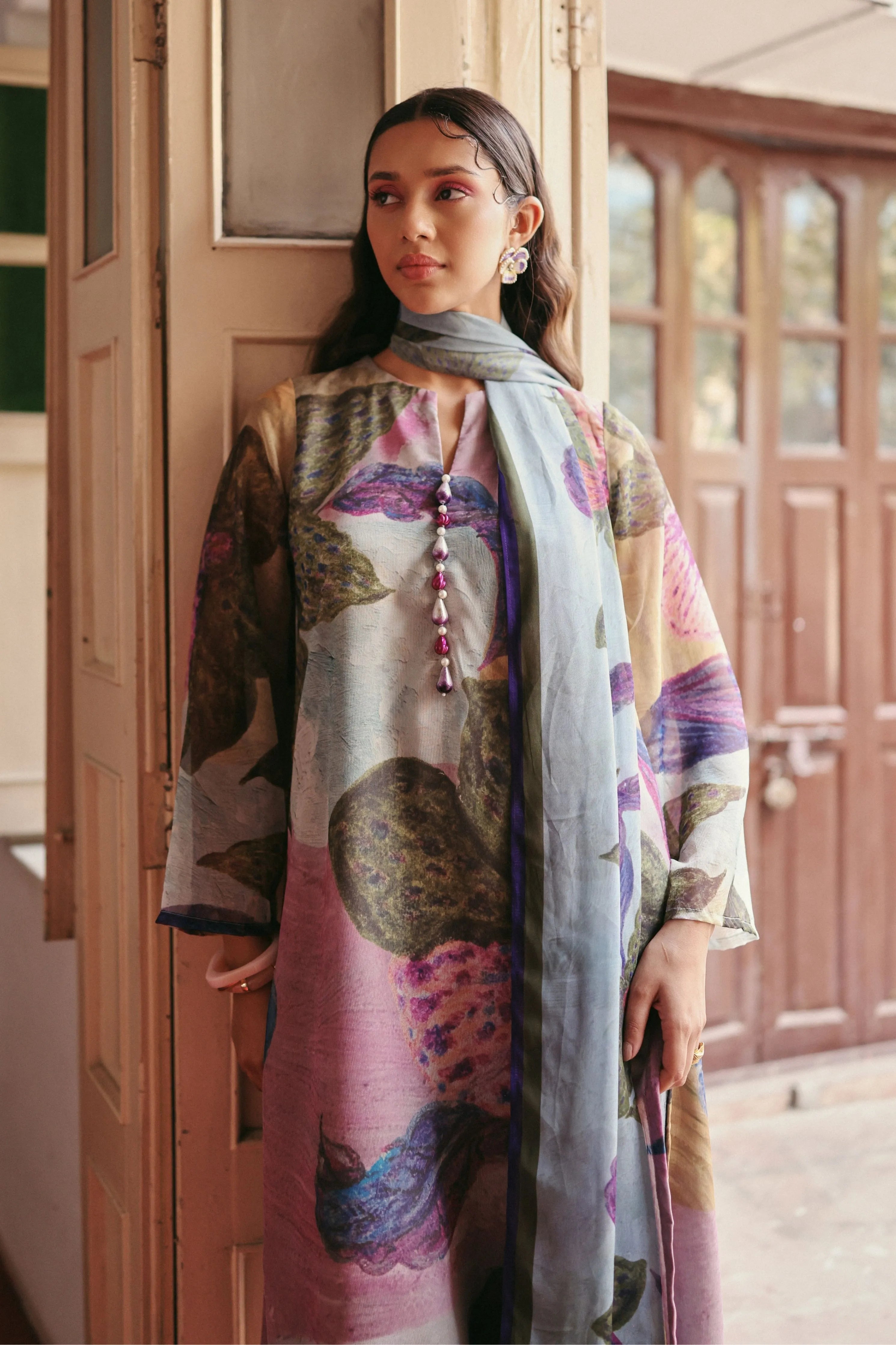 Purana Afsana Kurta Set