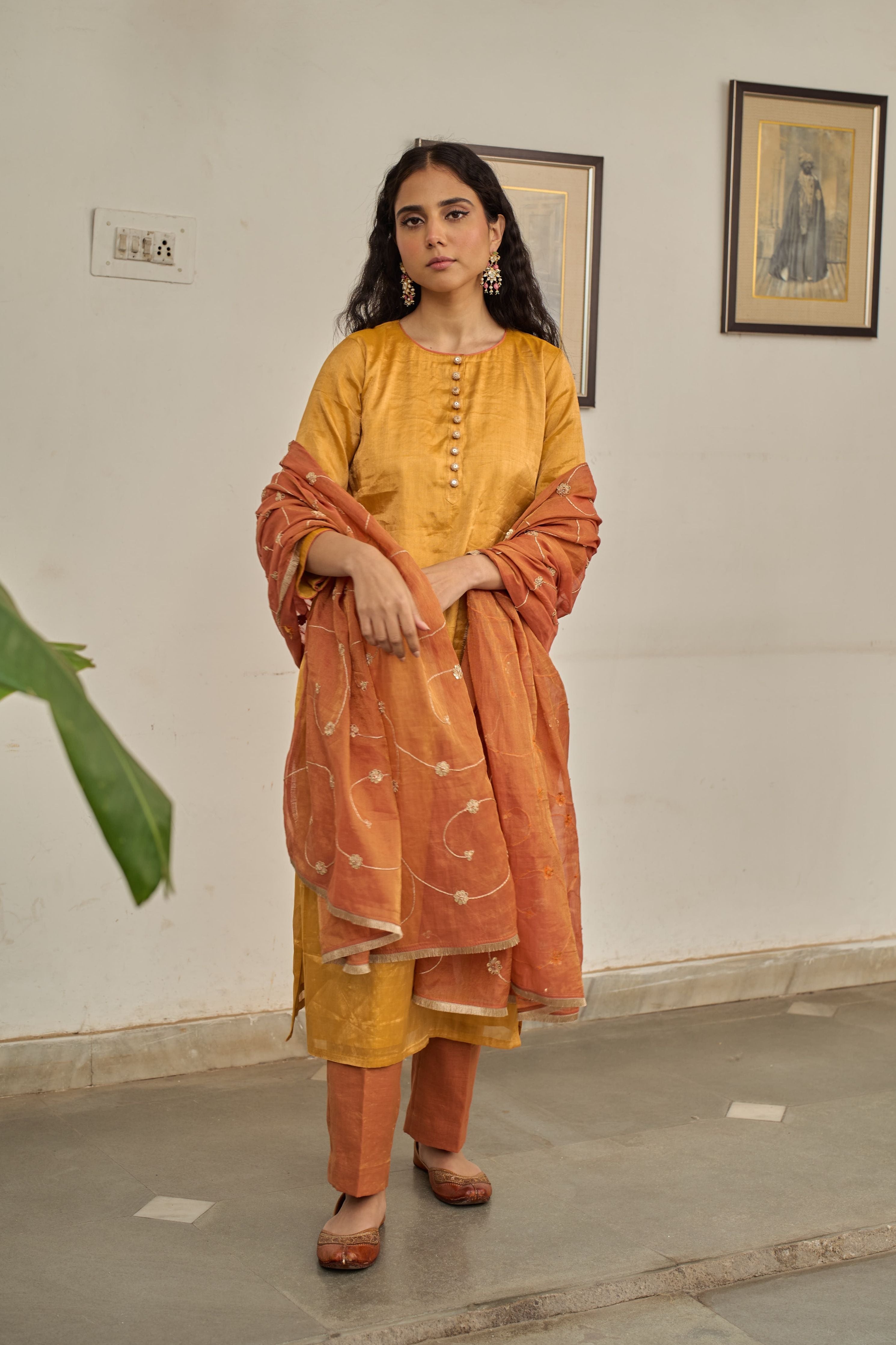 Sabha Kurta Set