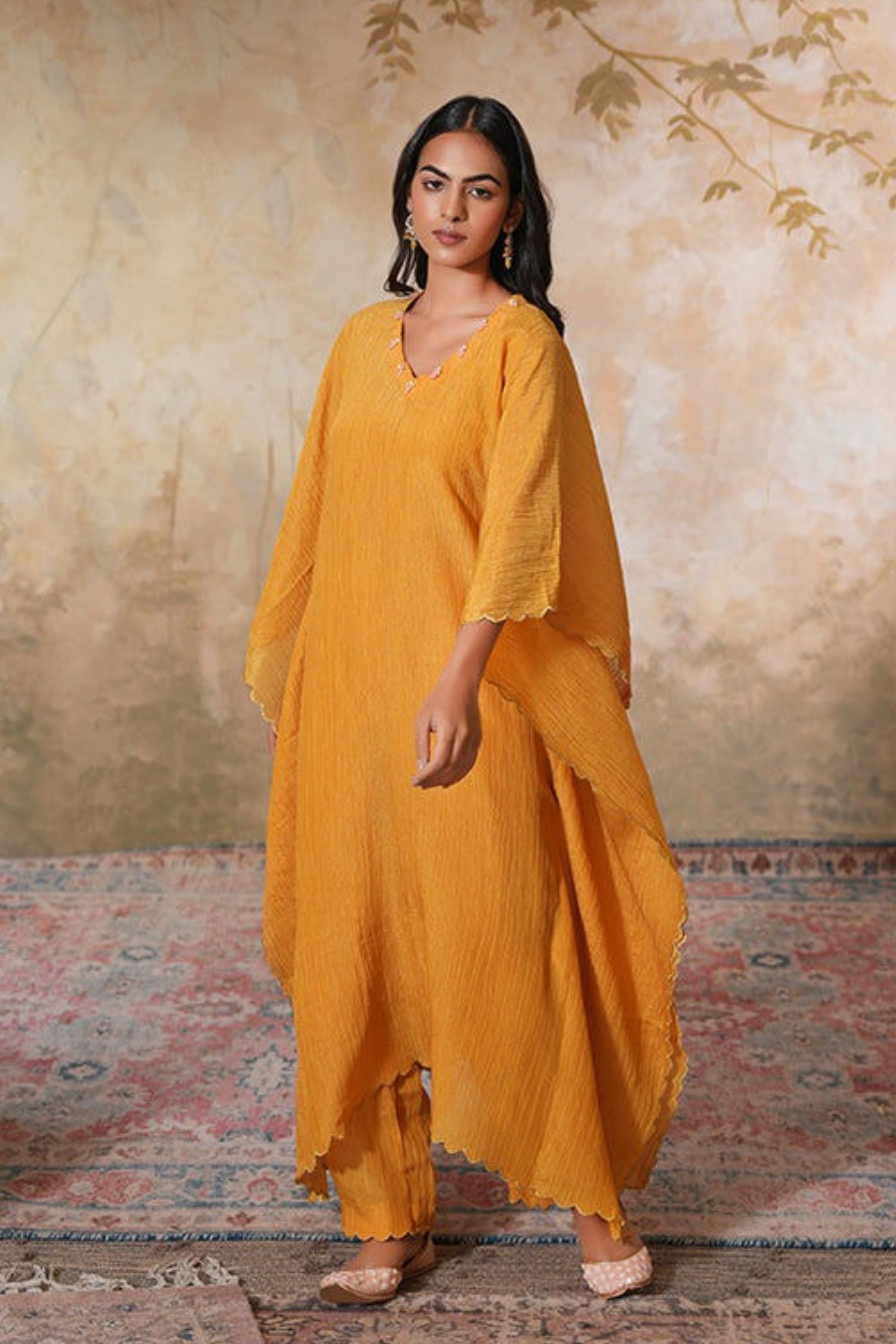 Sunehra Tissue Silk Kaftan Set