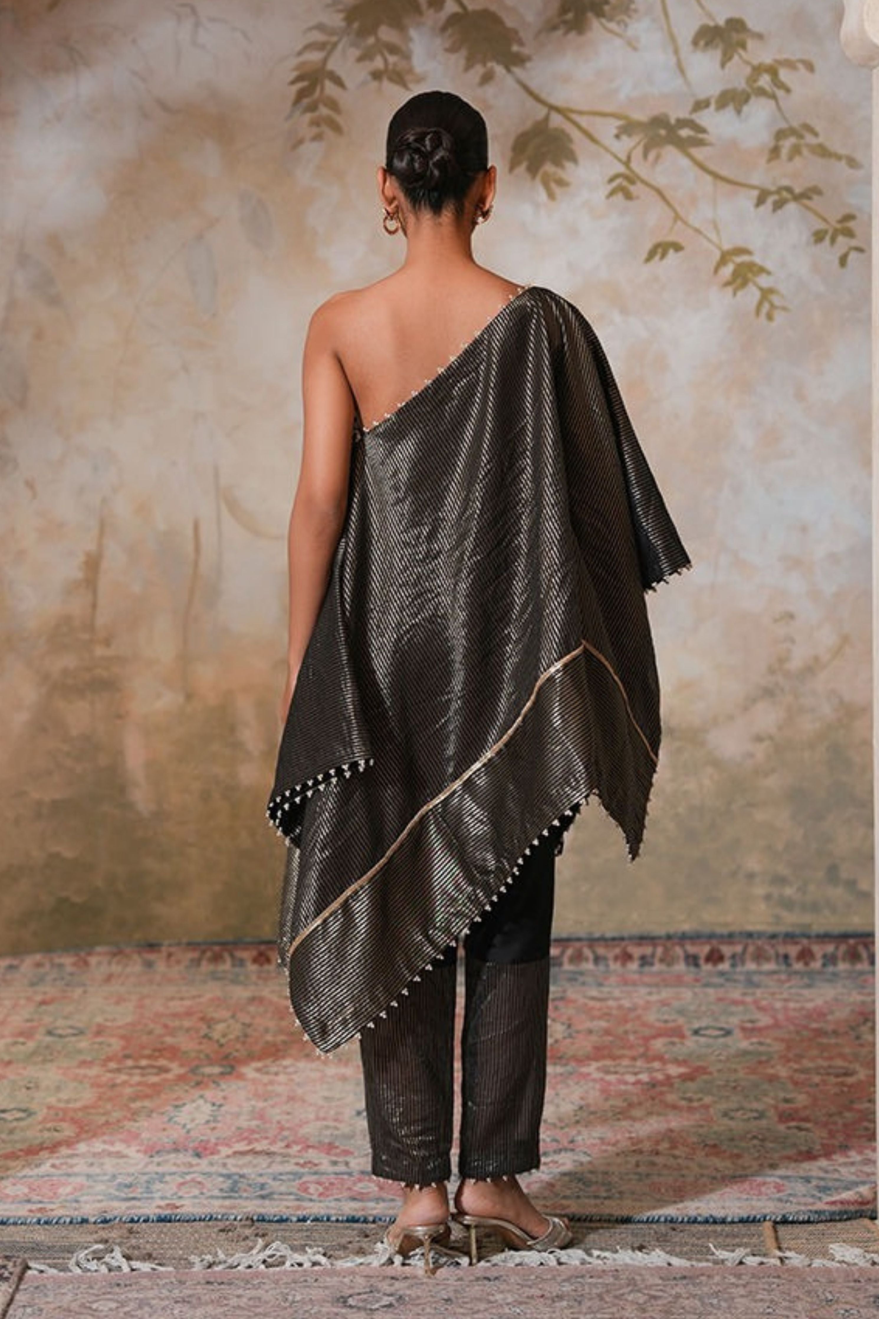 Kohl Tissue Silk Kaftan Set