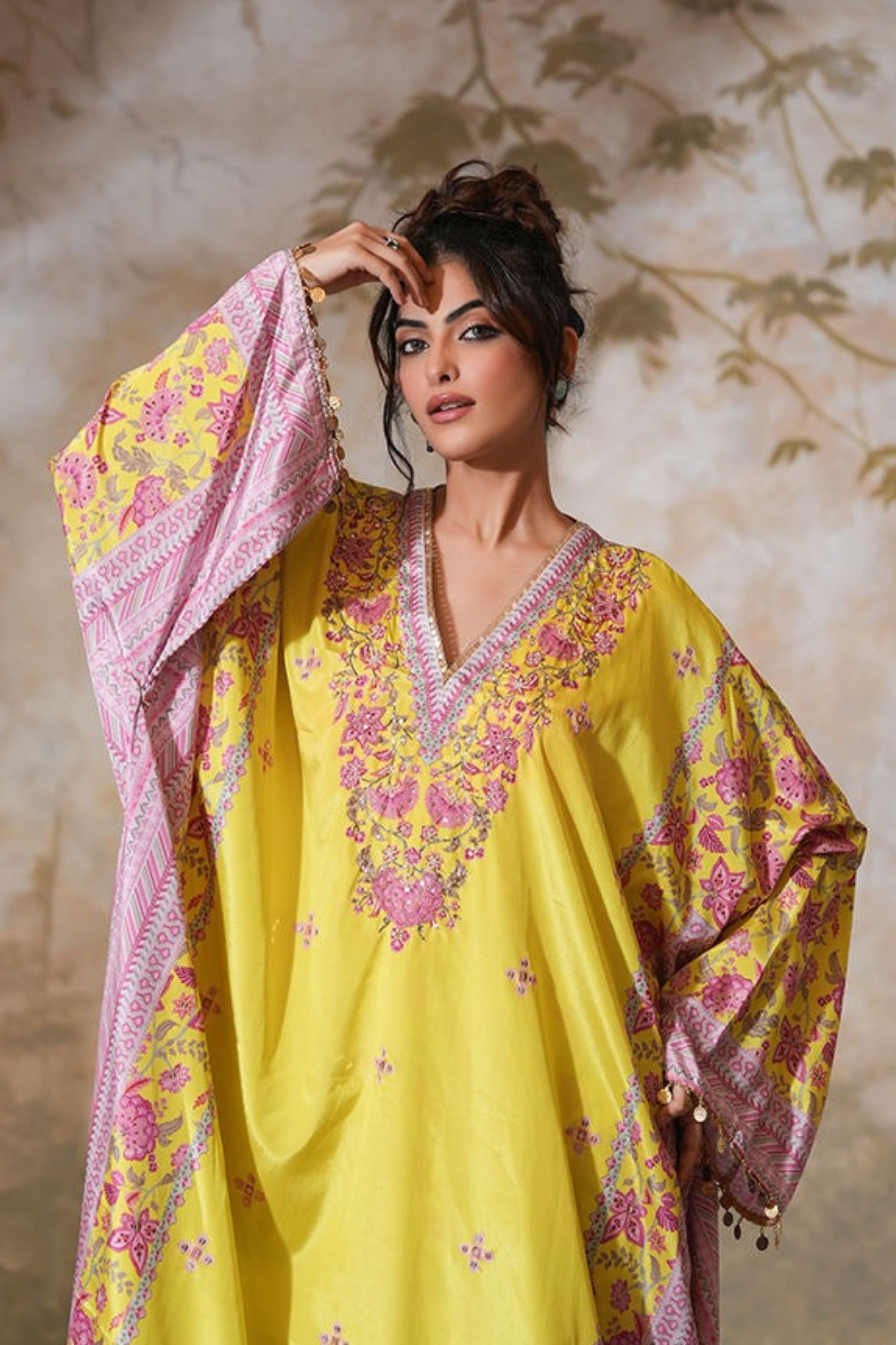 Nargis Naayab Kaftan Set