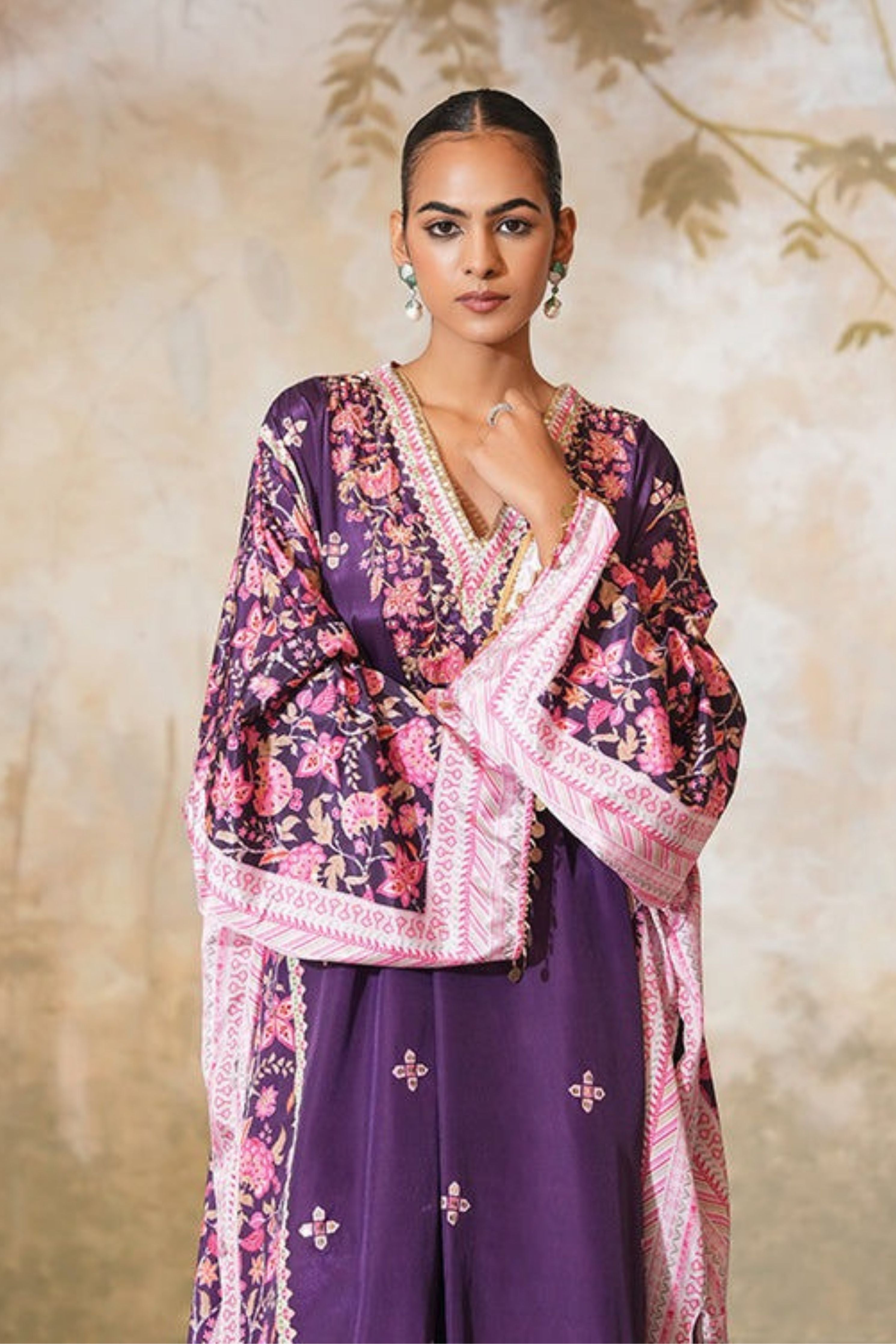 Jamni Naayab Kaftan Set