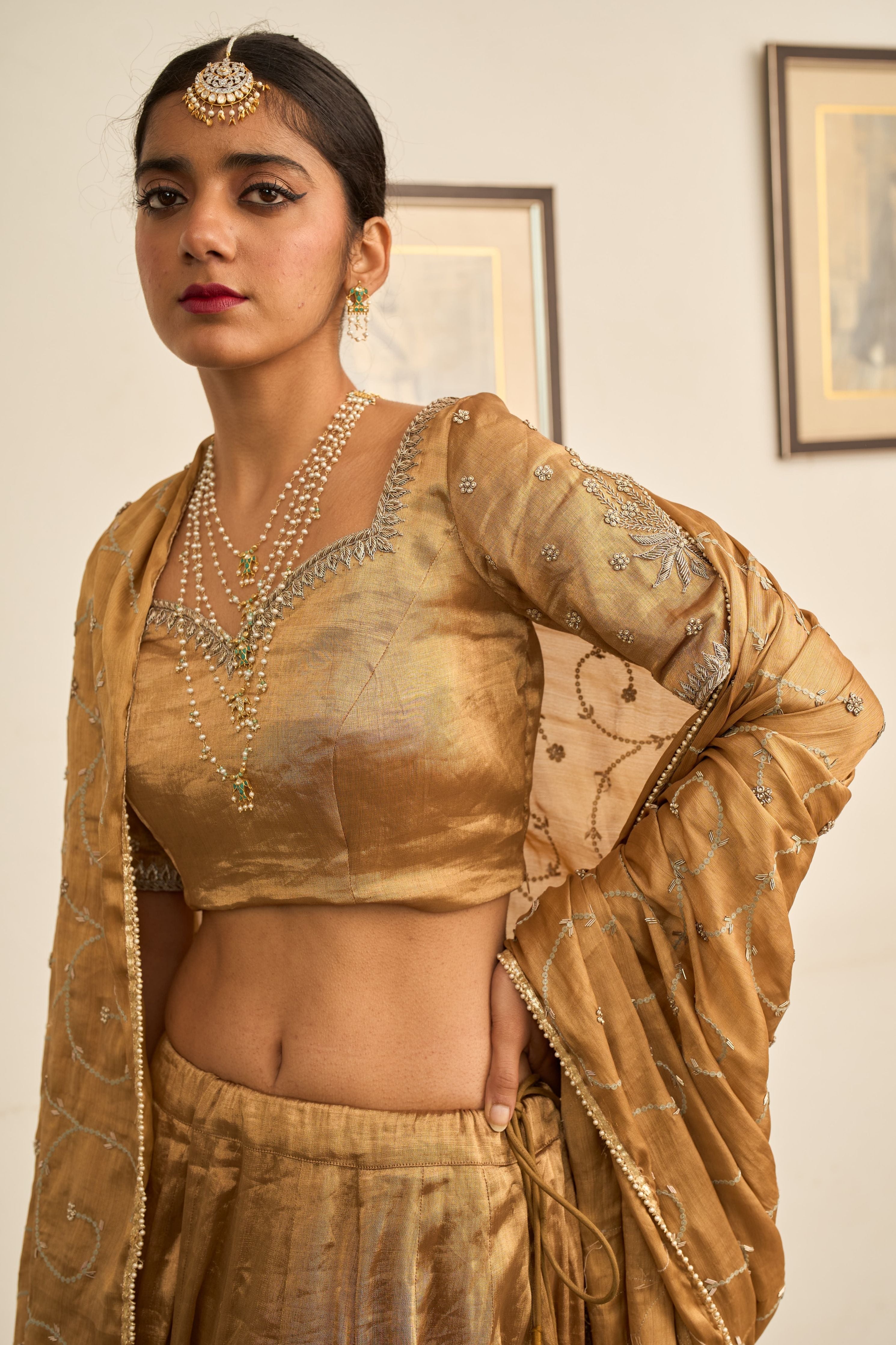 Suvarna Lehenga Set