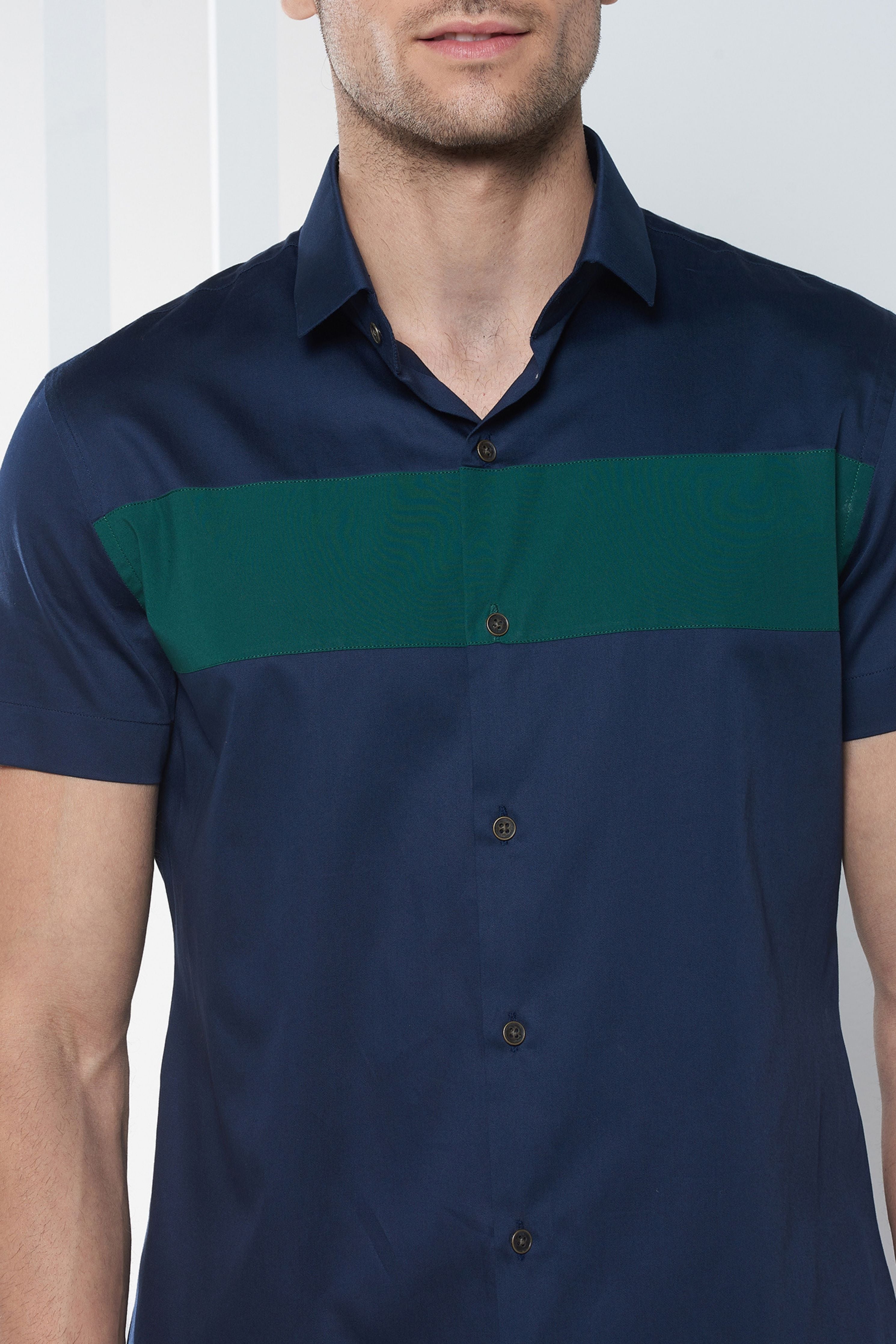 Green-Navy Bar
