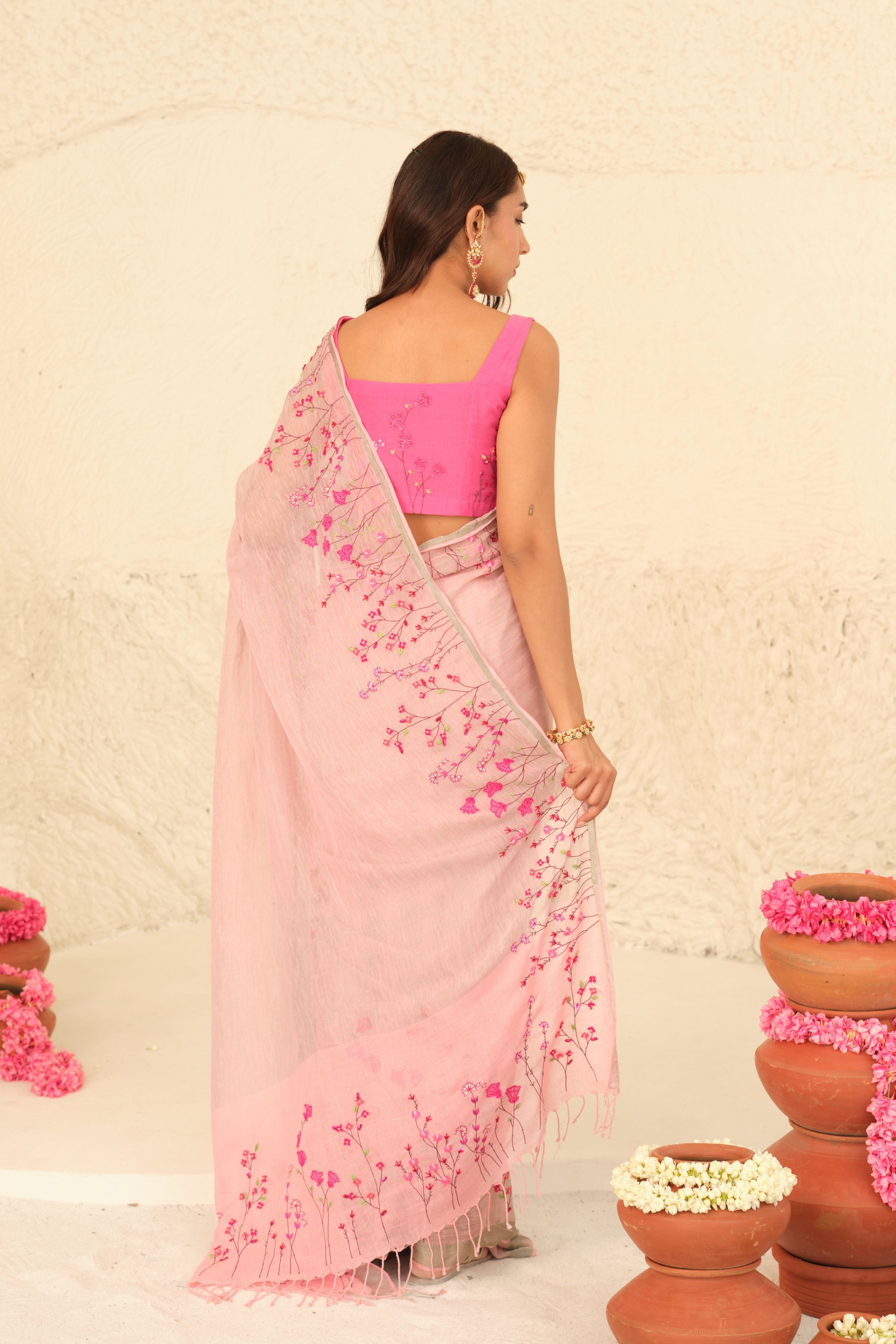 Gulbano Tissue Linen Sari