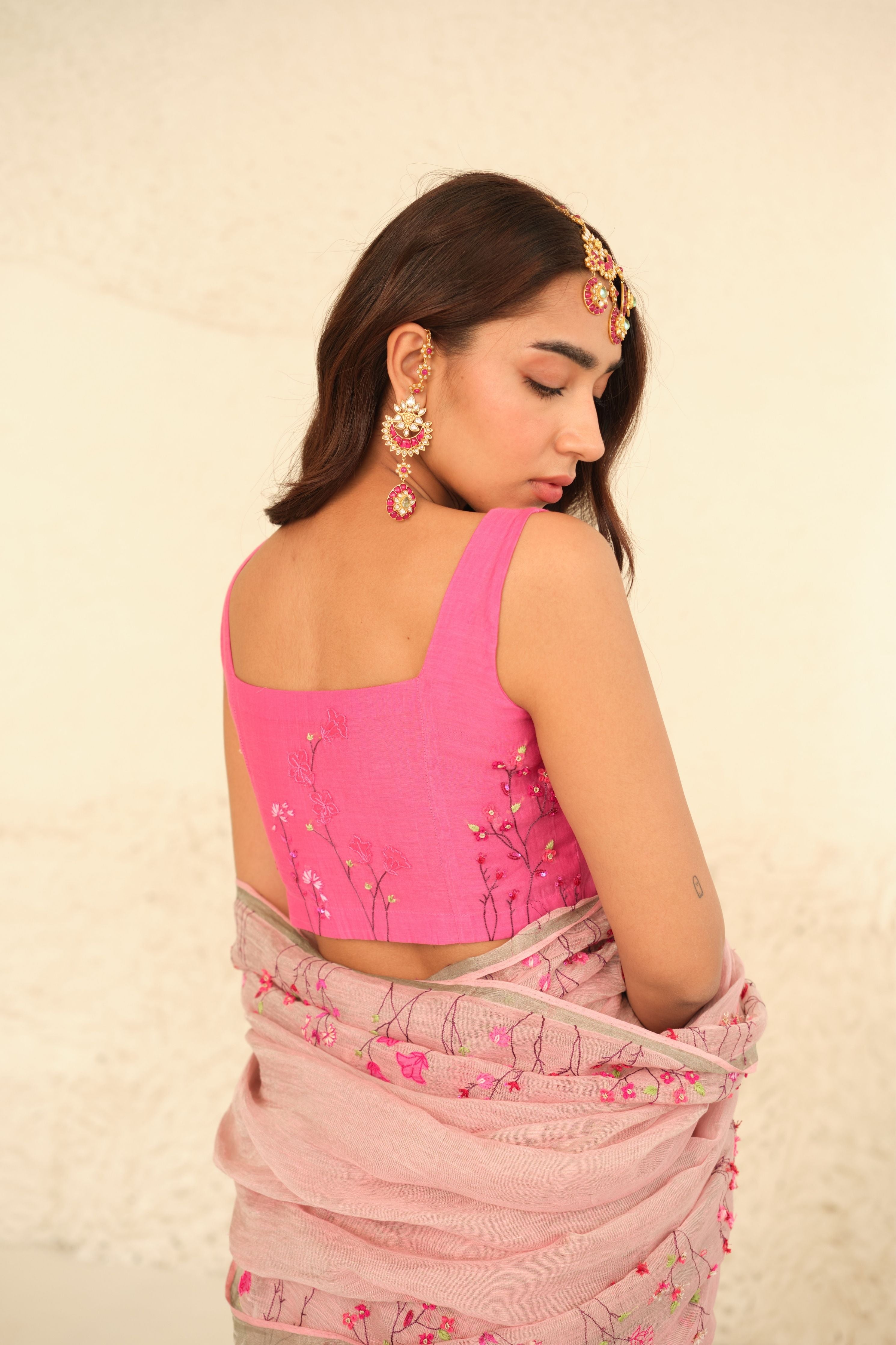 Gulbano Tissue Linen Sari