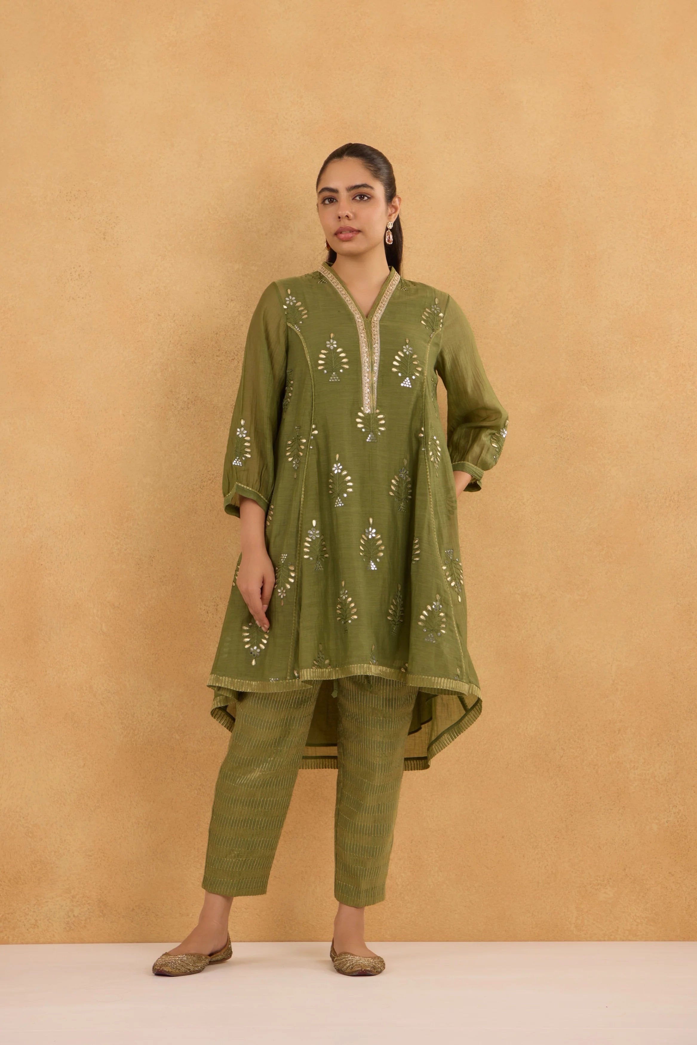 Mul Chanderi High-Low Kurta with Gota Floral Embroidery and Tissue Pants in Forest Green