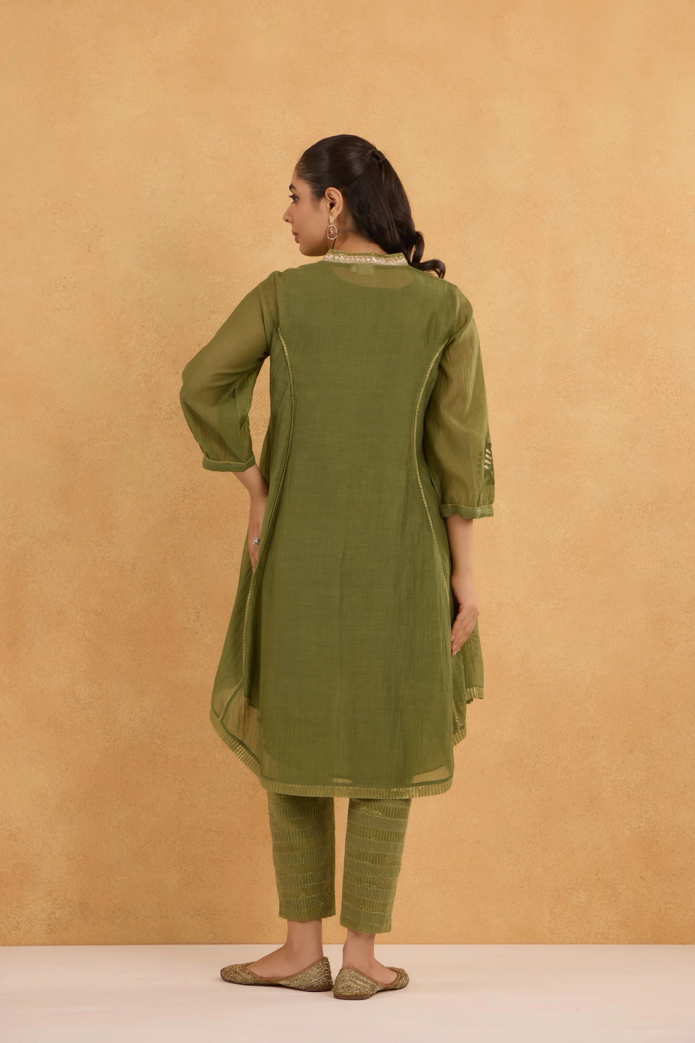 Mul Chanderi High-Low Kurta with Gota Floral Embroidery and Tissue Pants in Forest Green