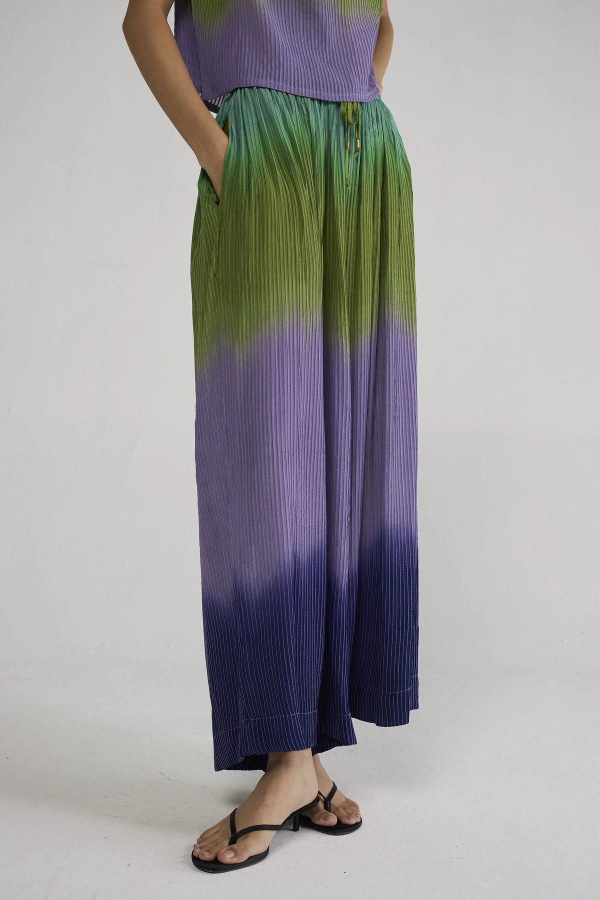 Hana Pitucks Flared Pants