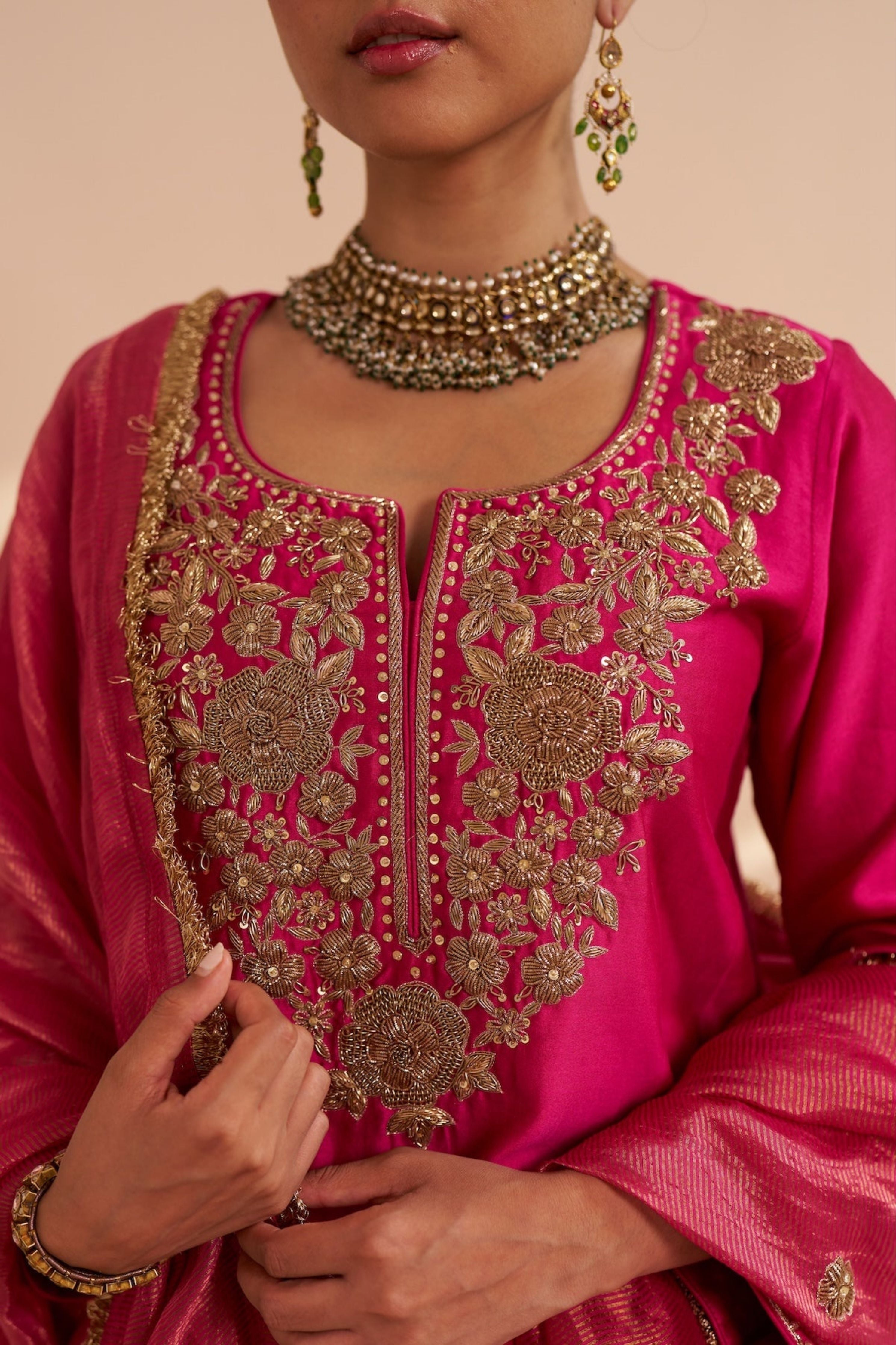Inayat Fushisa Kurta Set