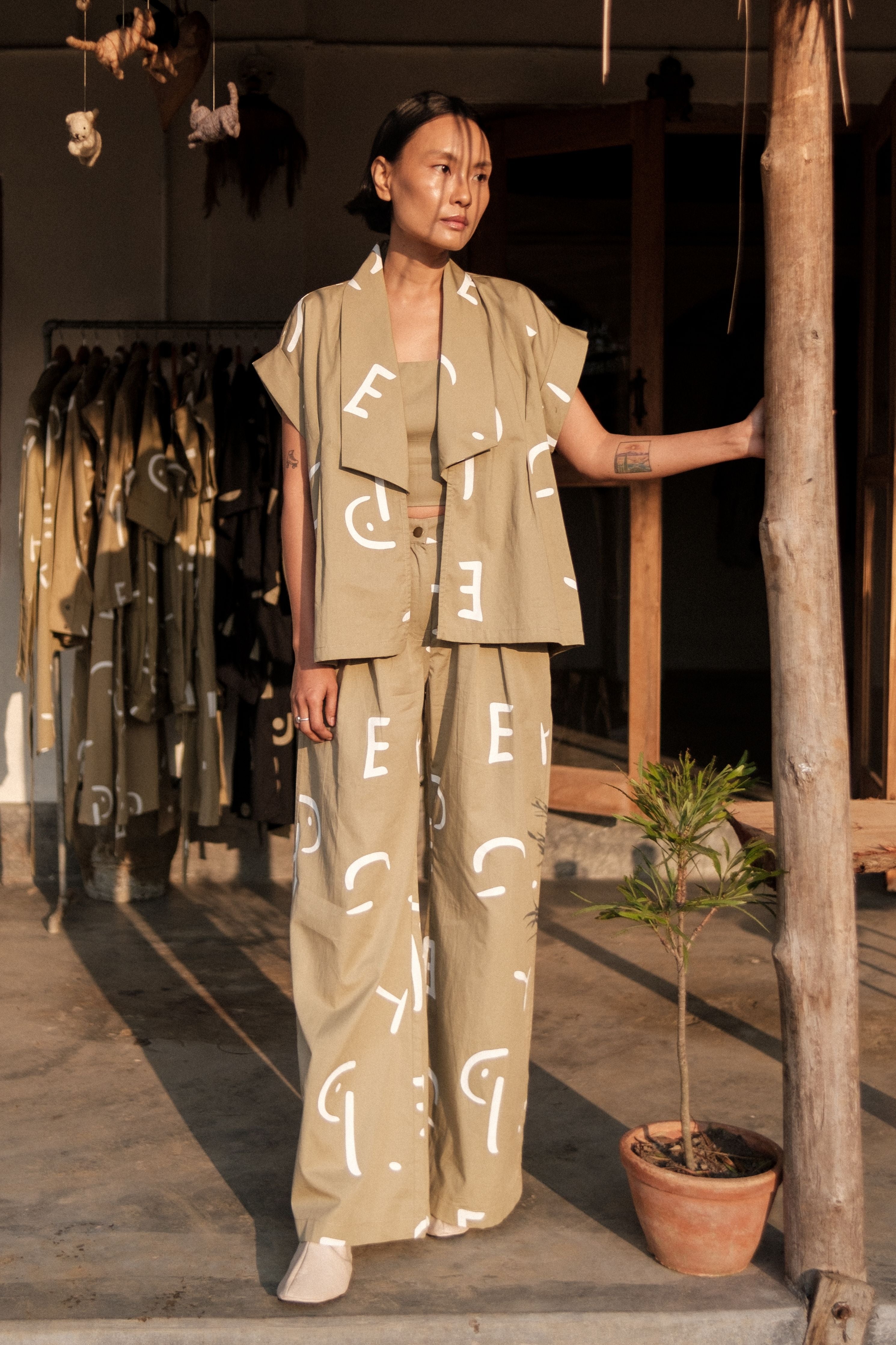 Khaki Line Printed Berlin Shawl collar Top