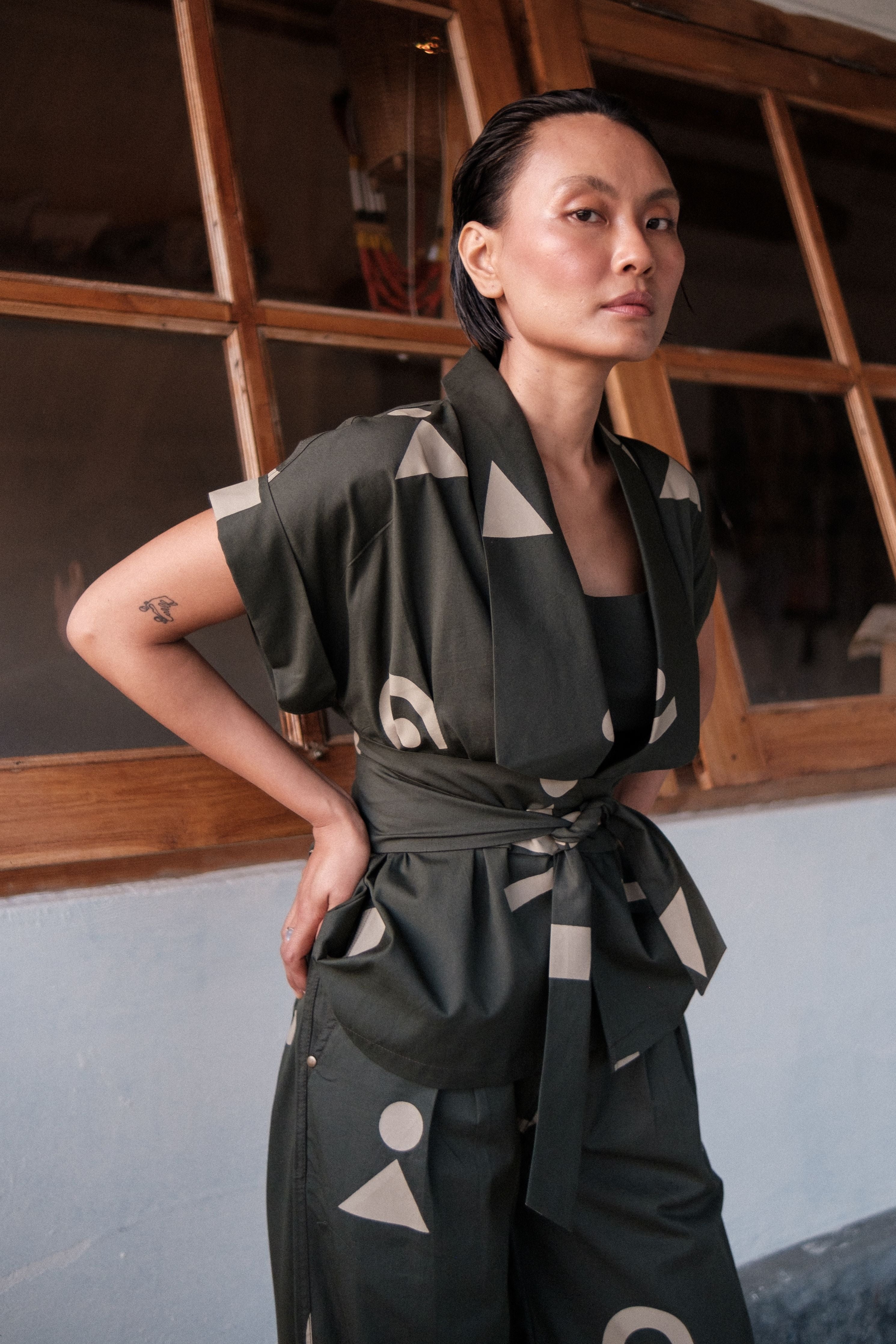 Green Trigular Print Berlin Shawl collar Top