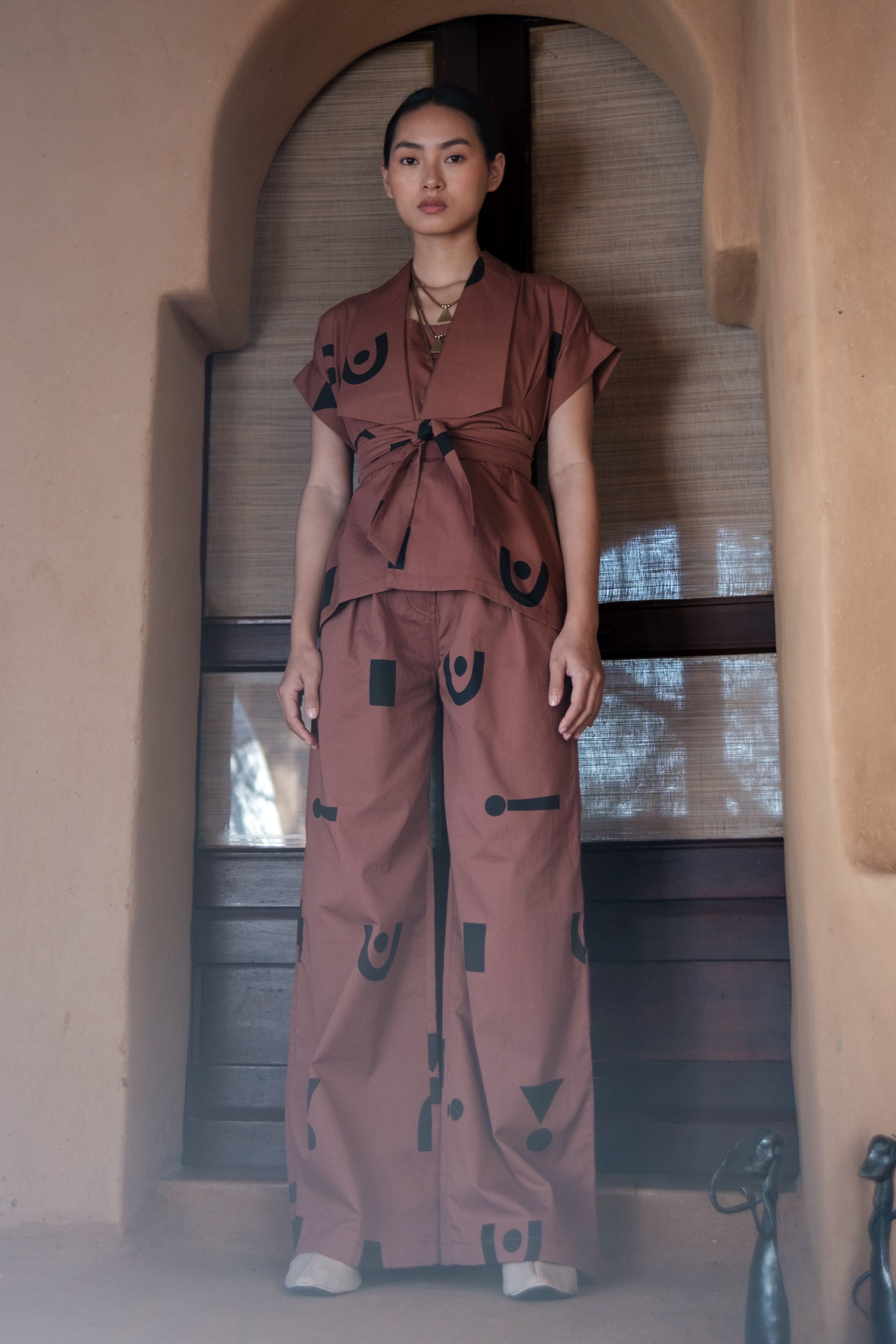 Copper Trigular Print Berlin Shawl collar Top