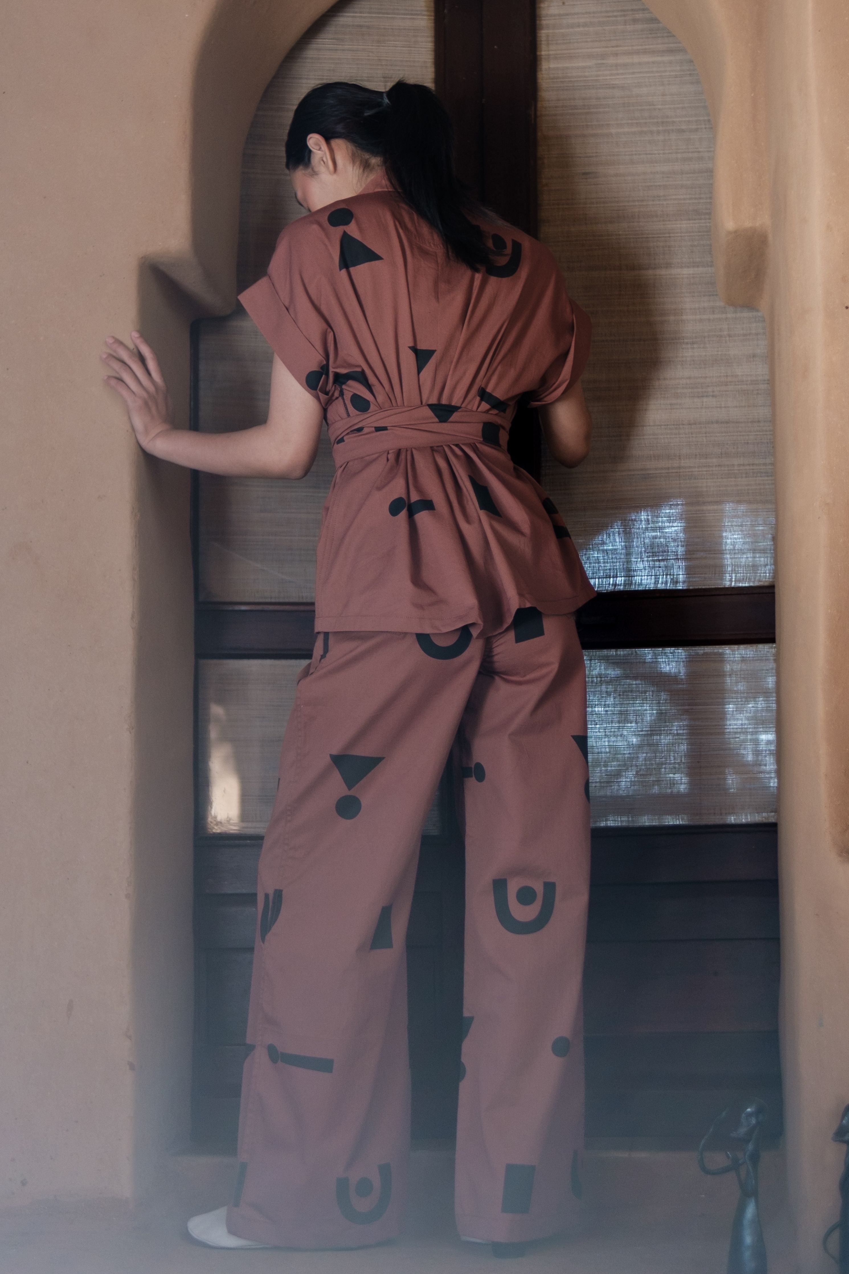 Copper Trigular Print Berlin Shawl collar Top