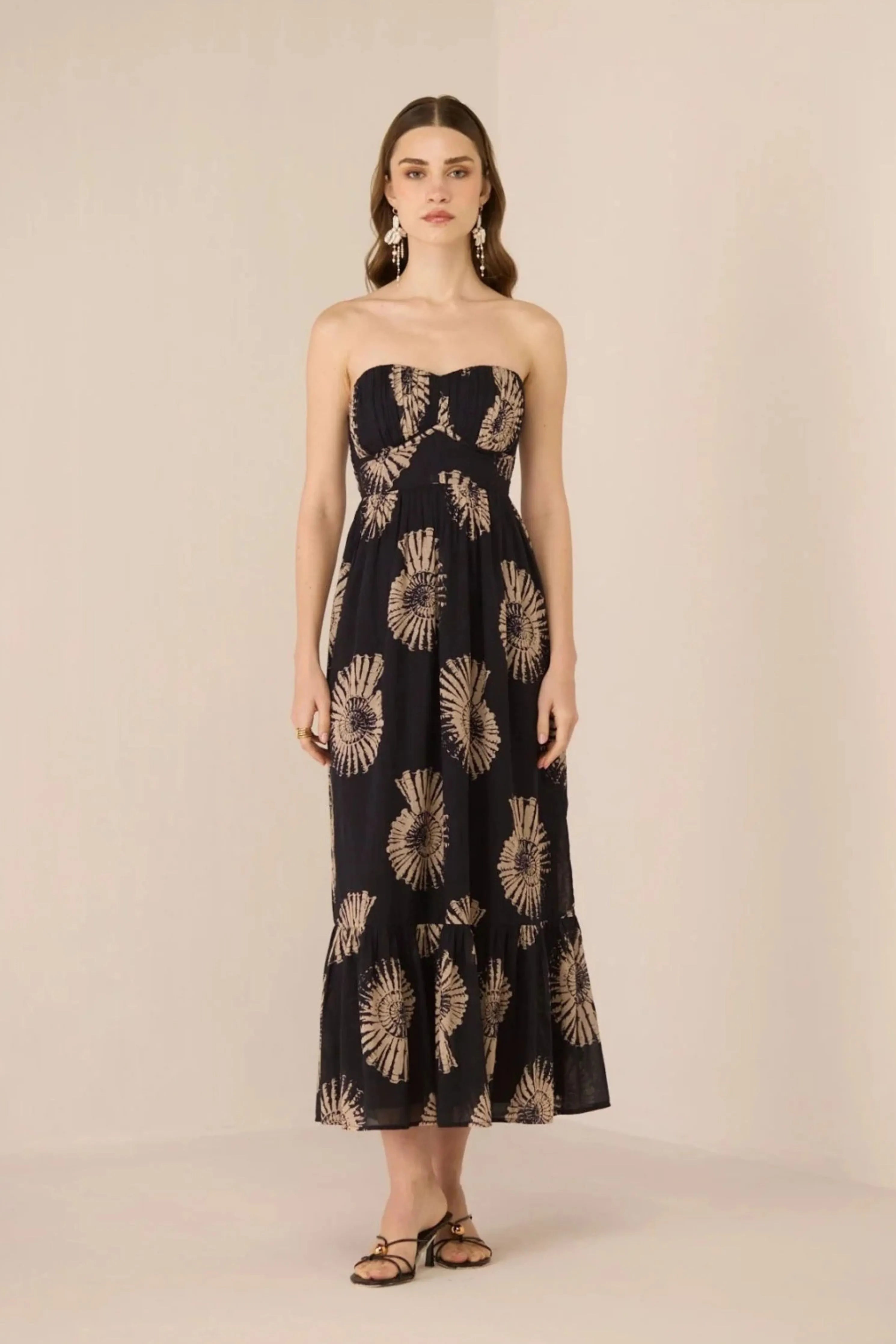 Malé Black Maxi Dress