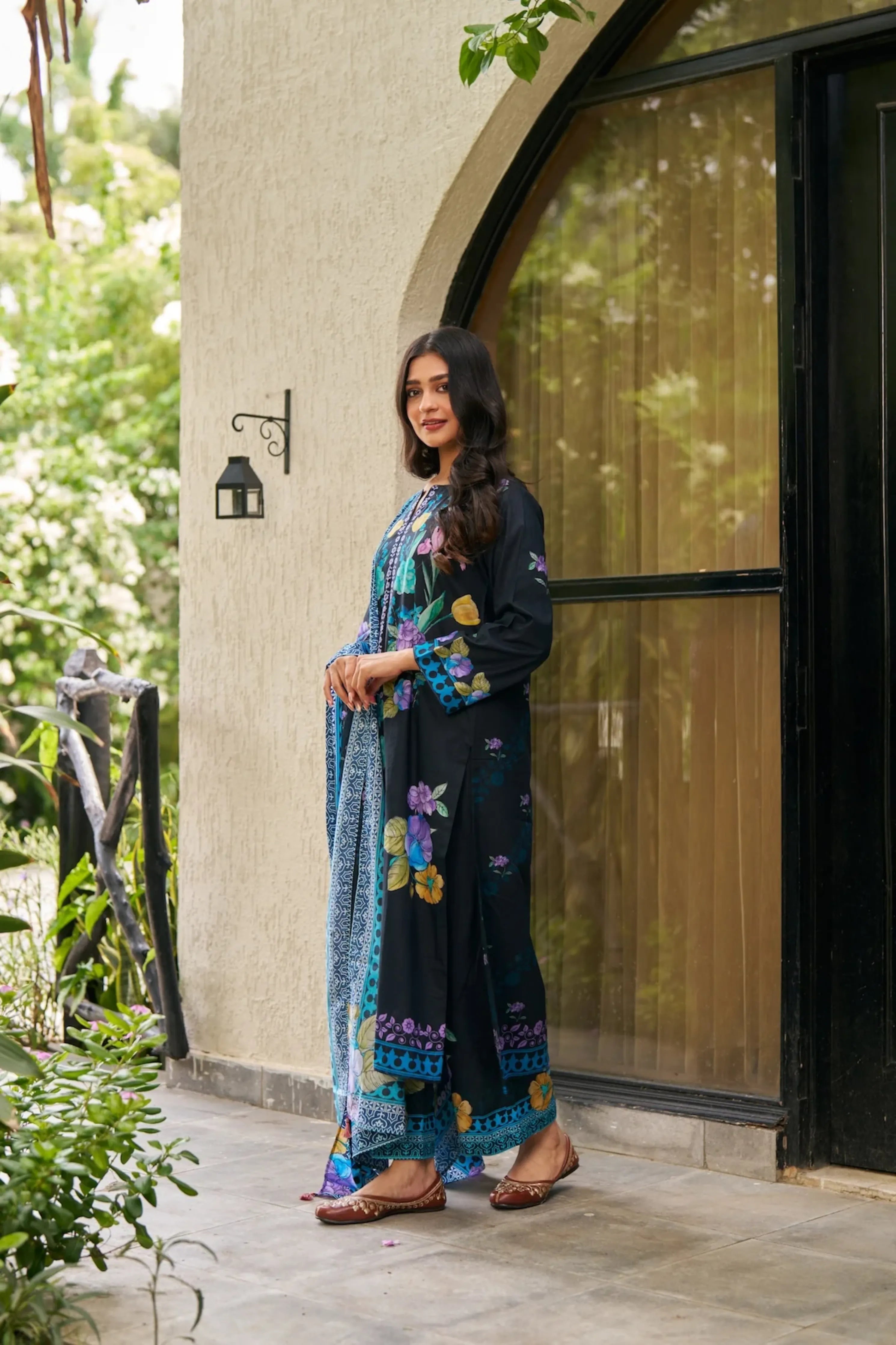 Dhwani Black Kurta Set