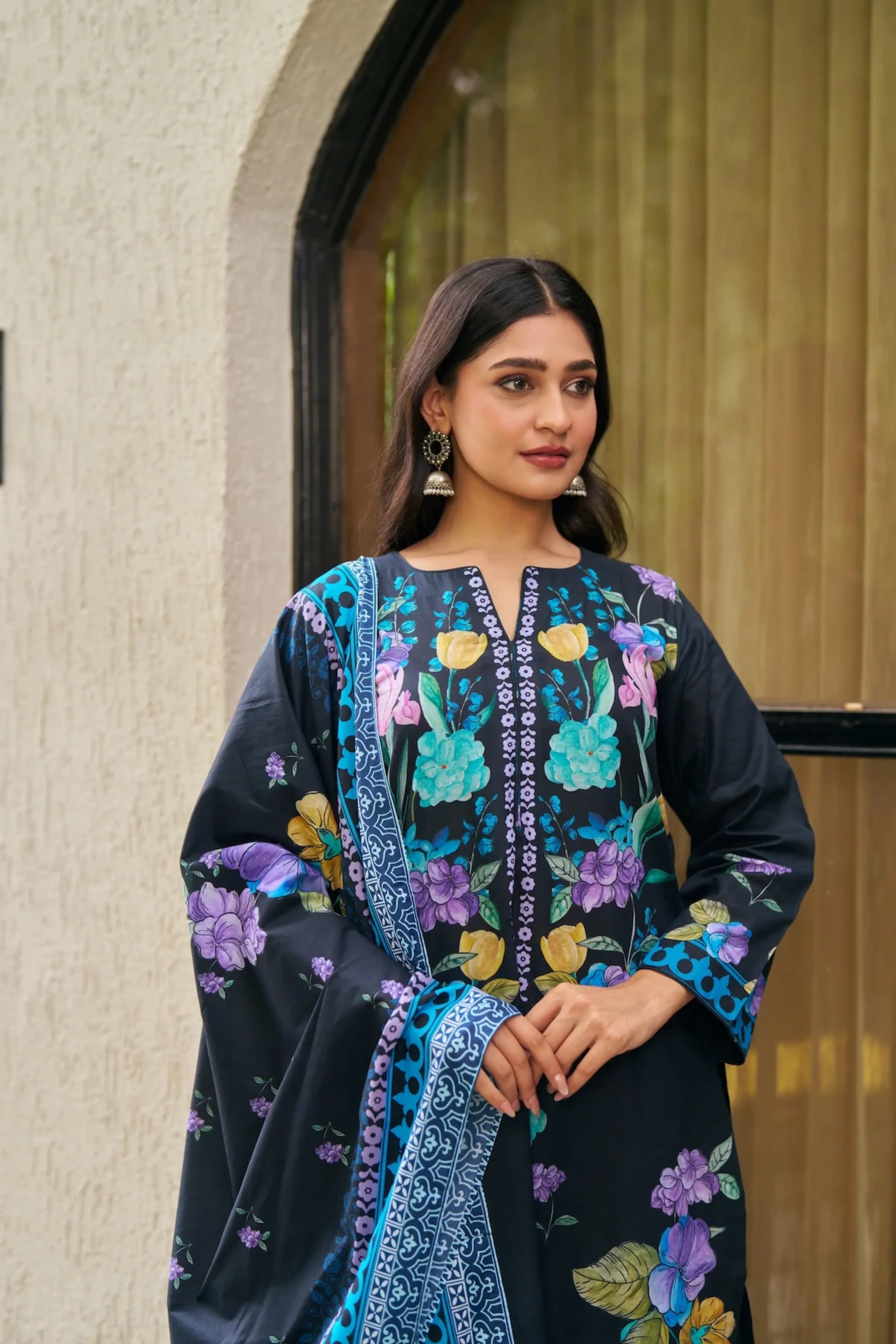 Dhwani Black Kurta Set