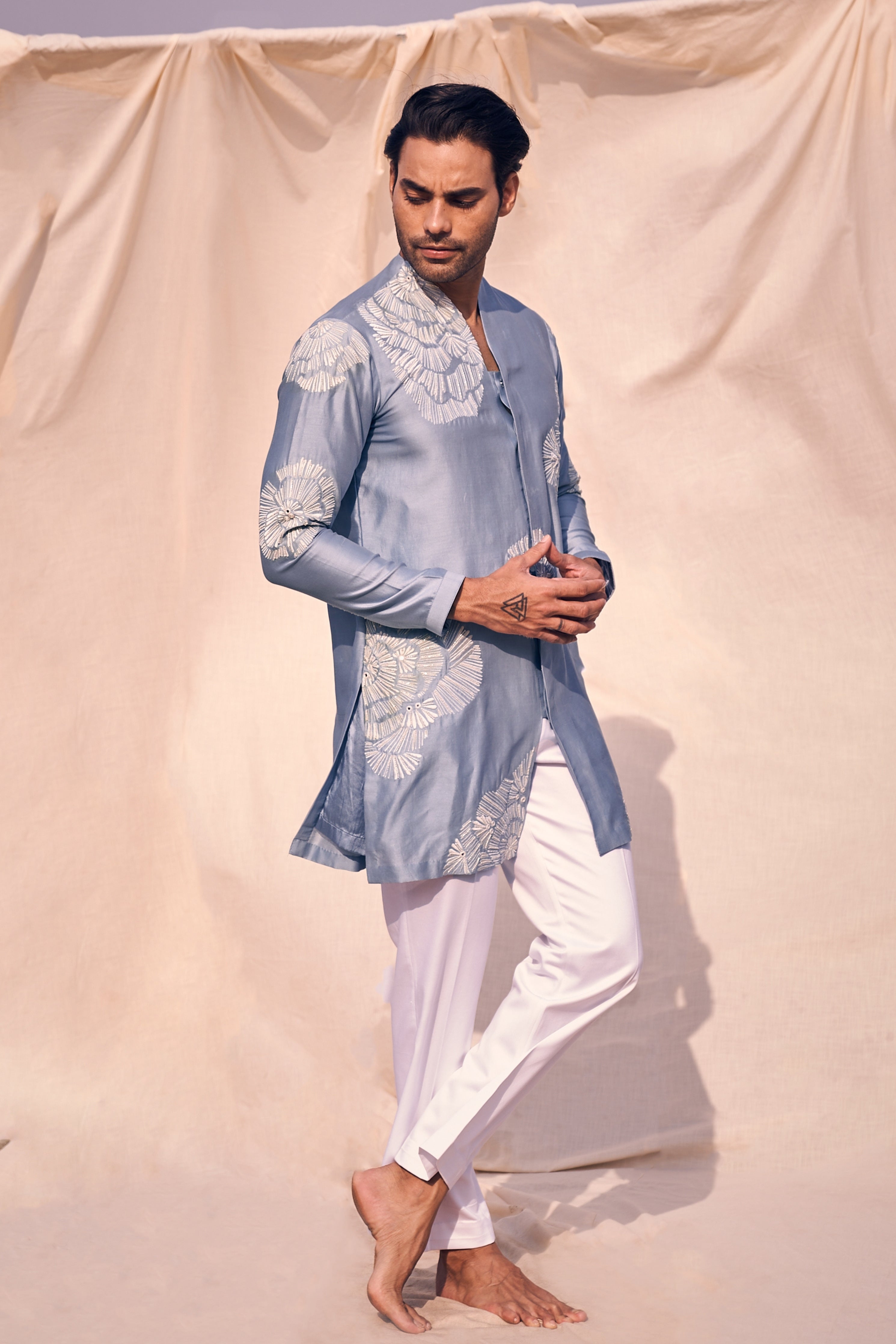 Floral Embroidery Short Kurta