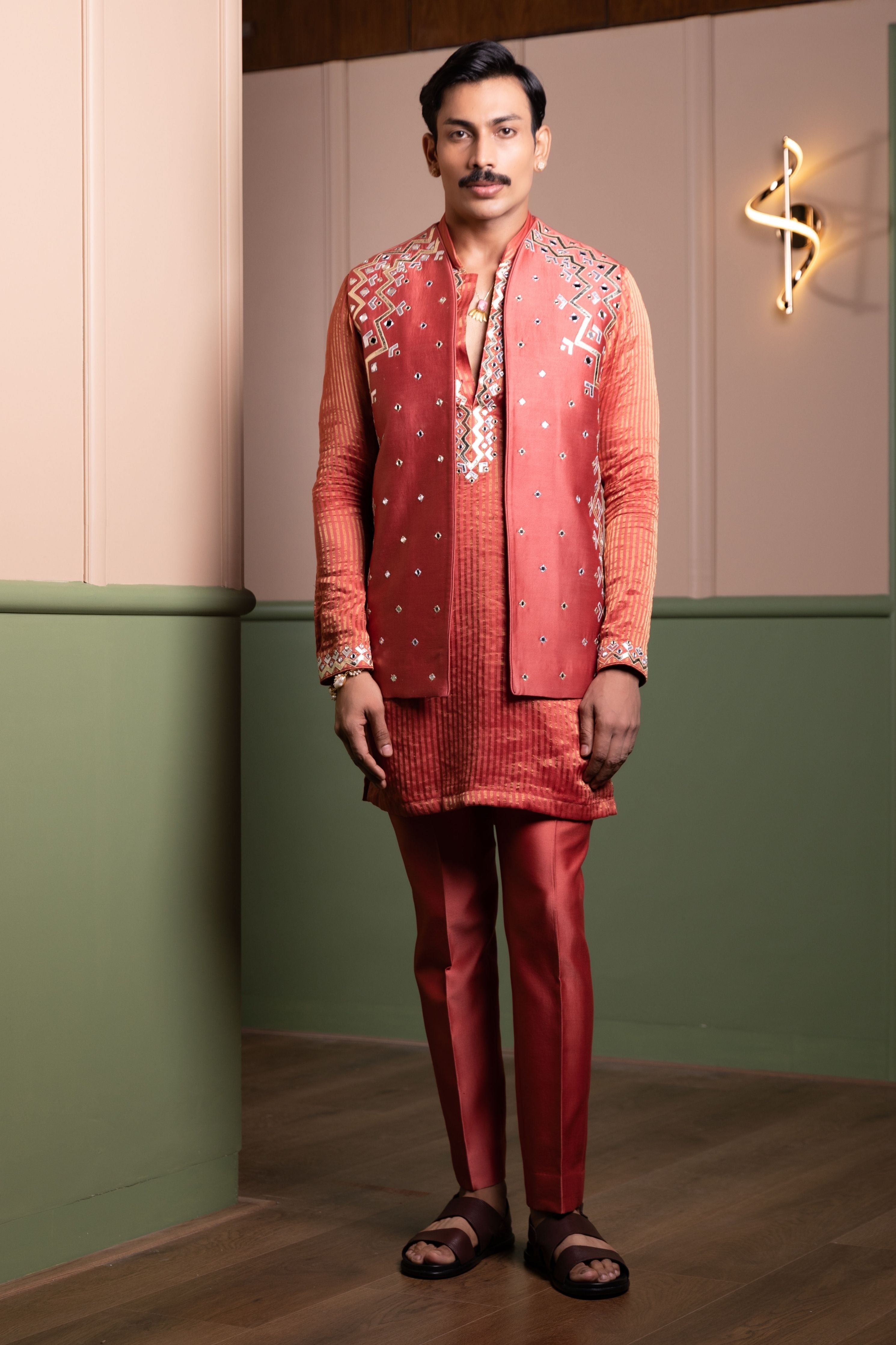 Lightening Kurta Bandi Set