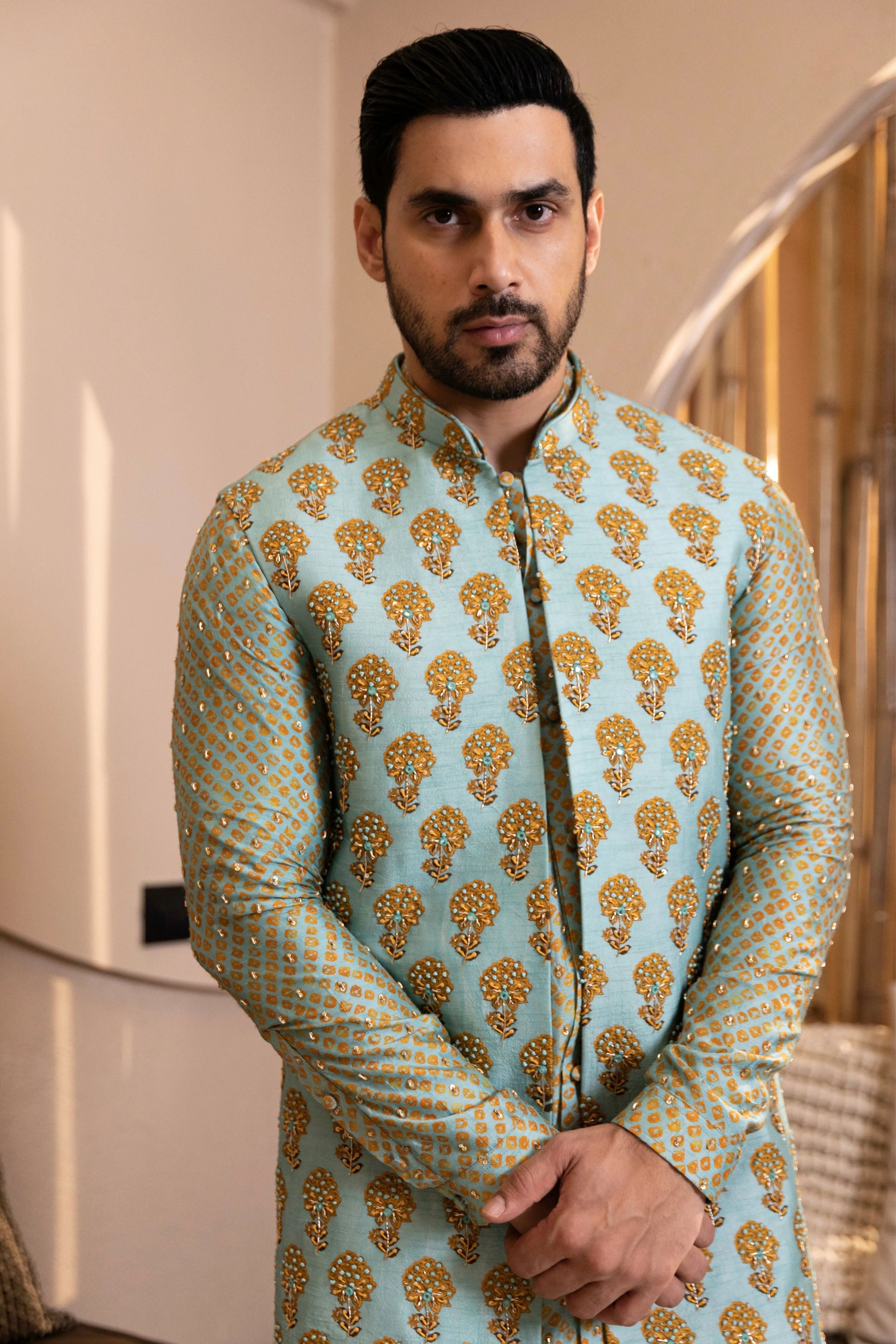 Bandhani Bonsai Kurta Bandi Set