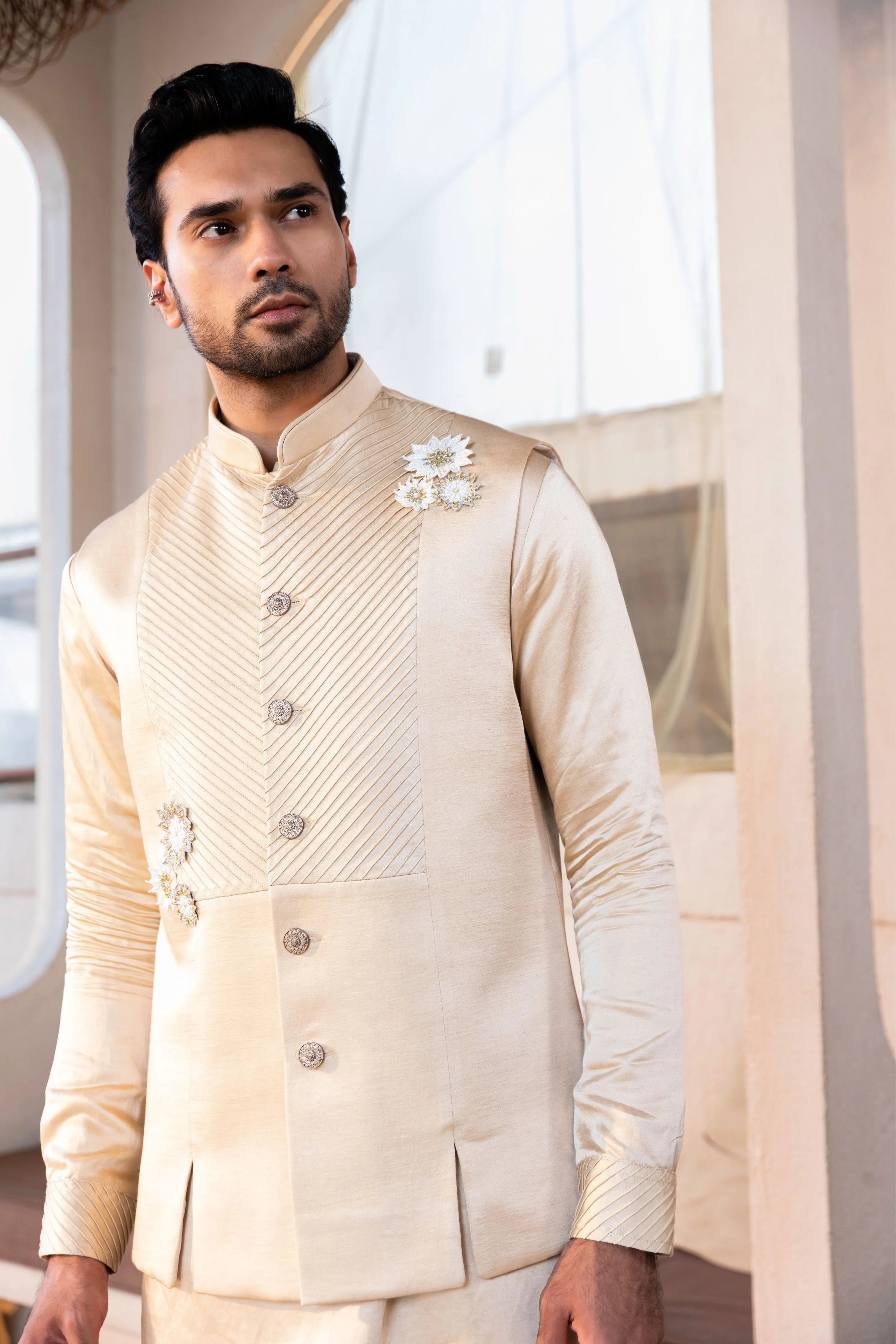 Pin Tucks Flower Kurta Bandi Set