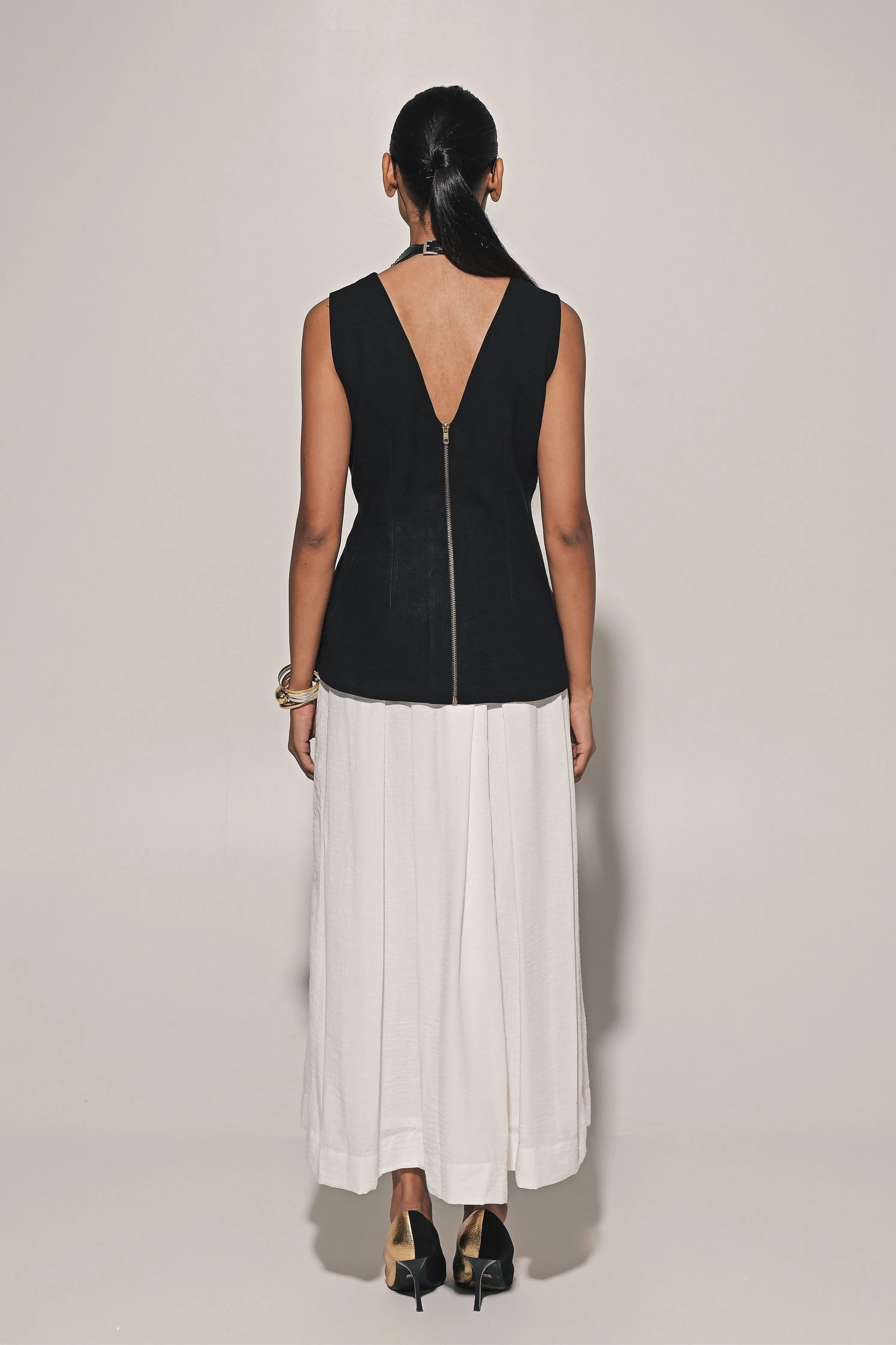 Elan Skirt With Sculpted Top