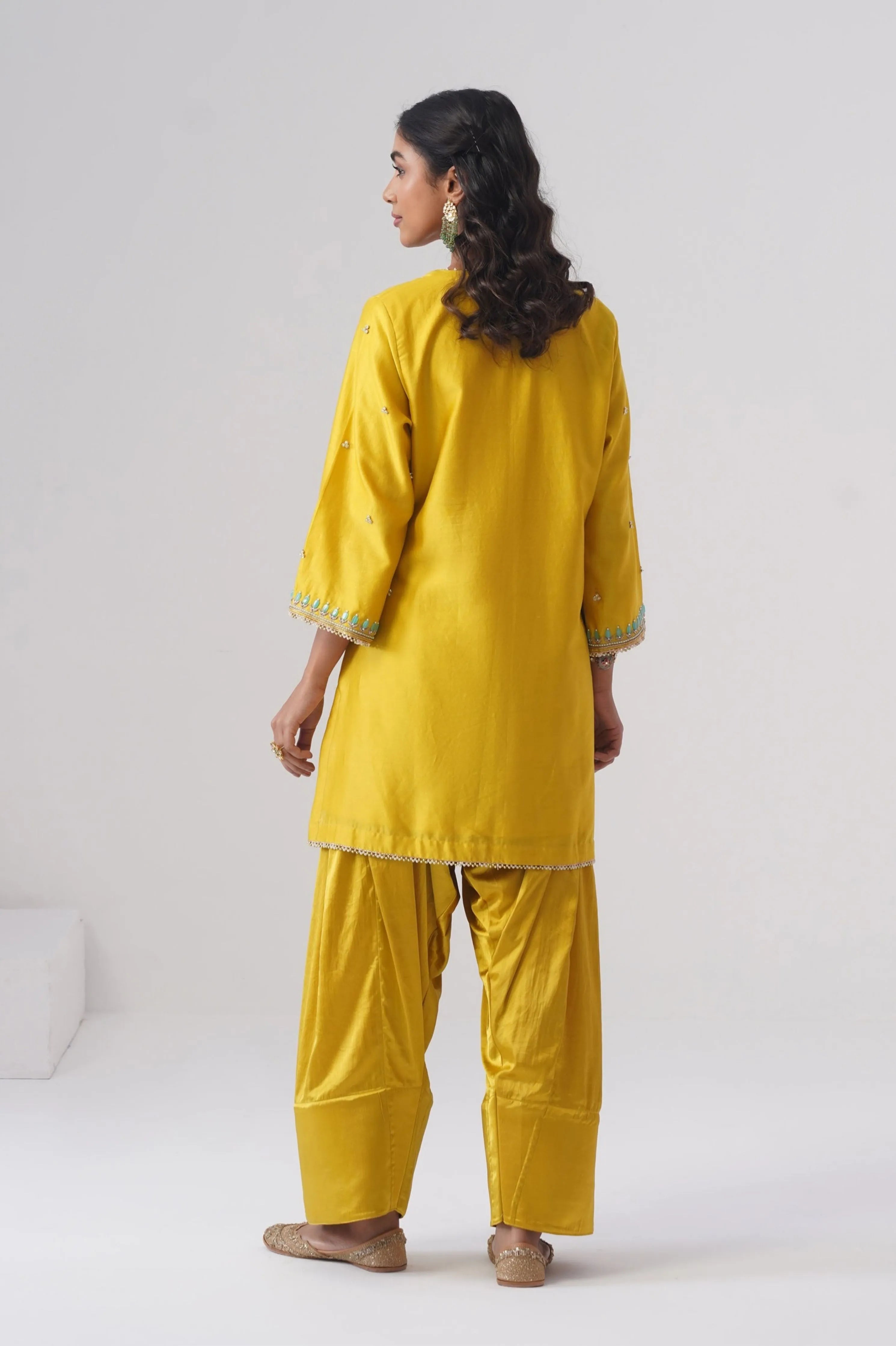 Swara Kurta Set