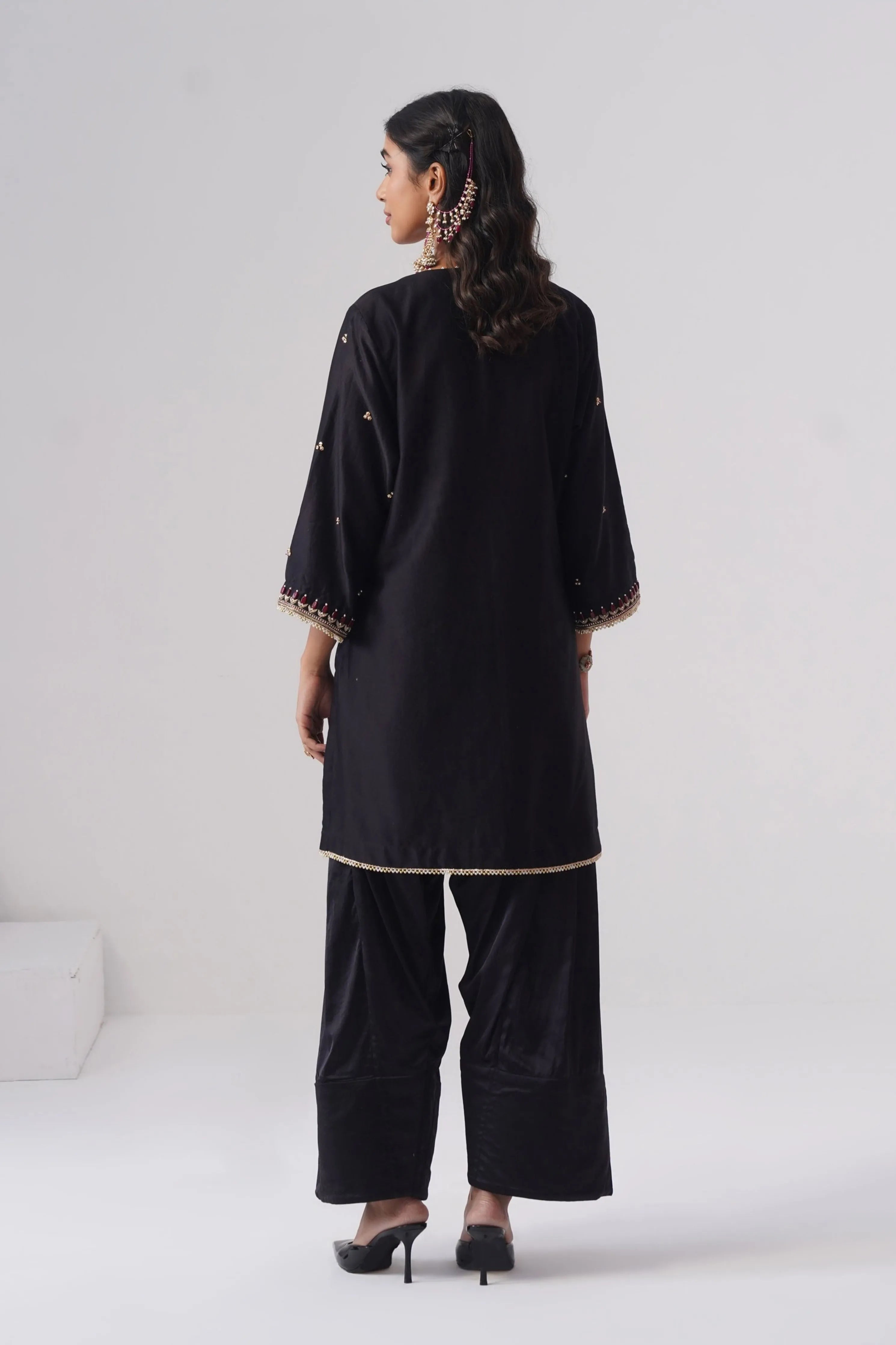 Saanjh Kurta Set