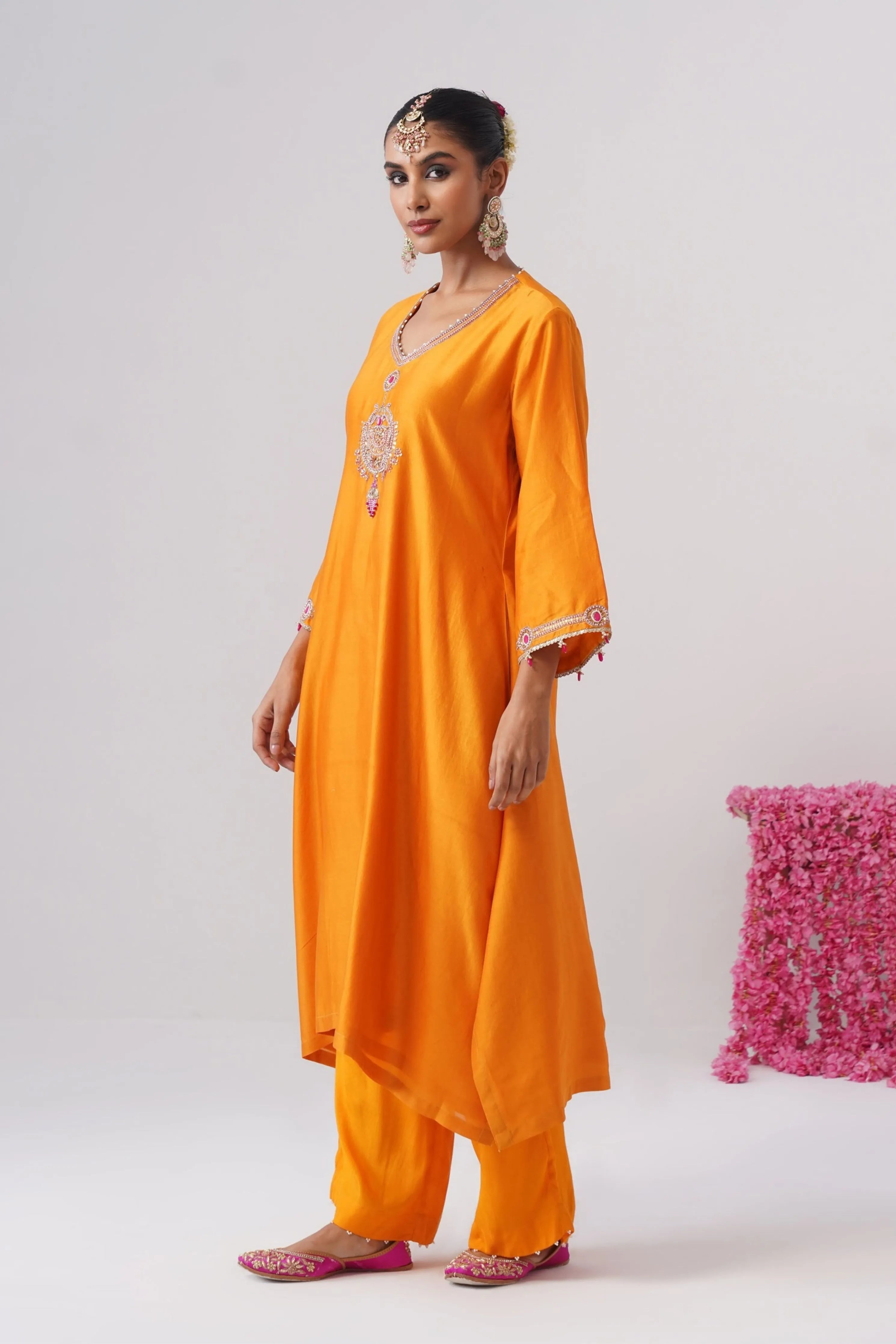 Kesariya Kurta Set