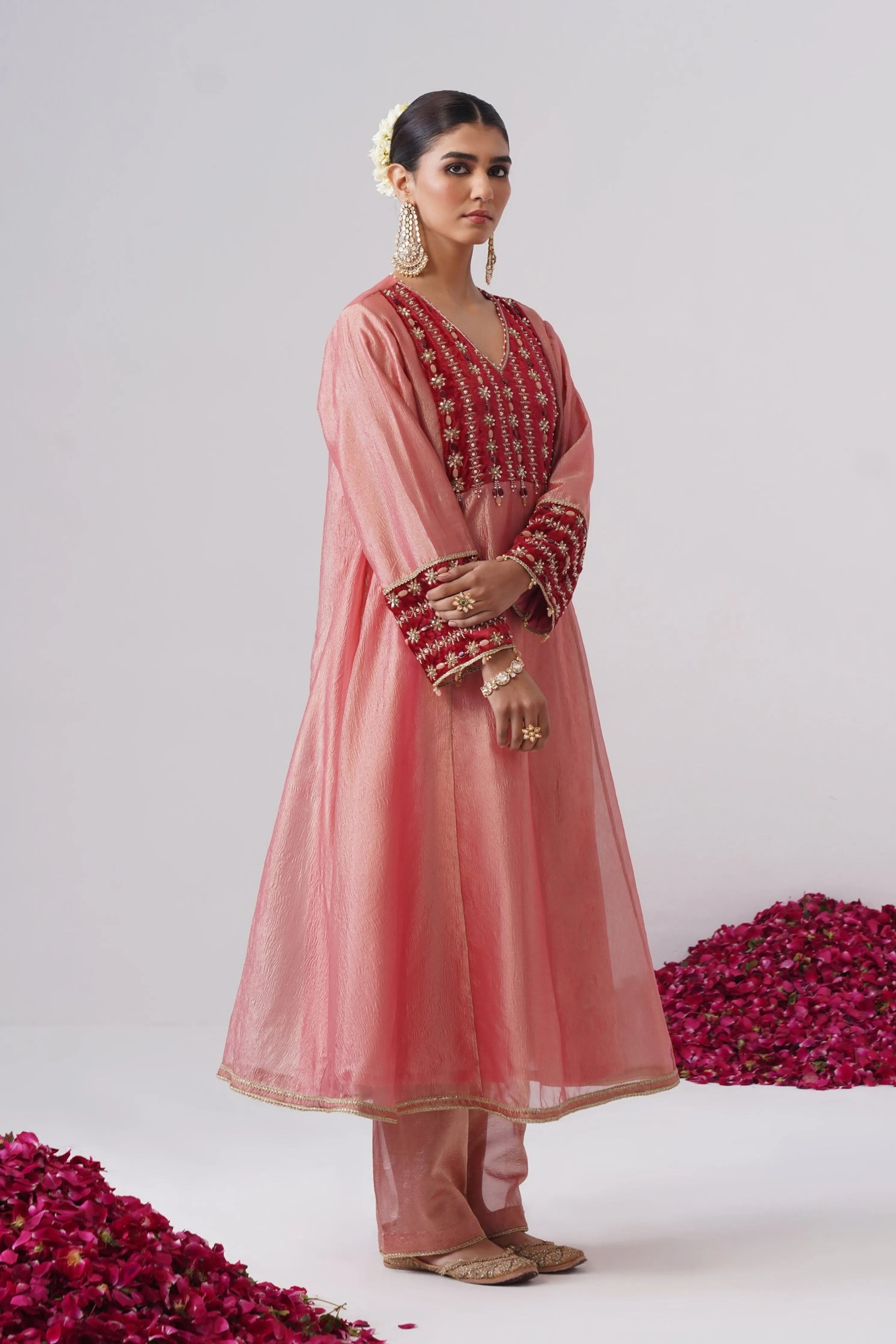 Gulrukh Kurta Set