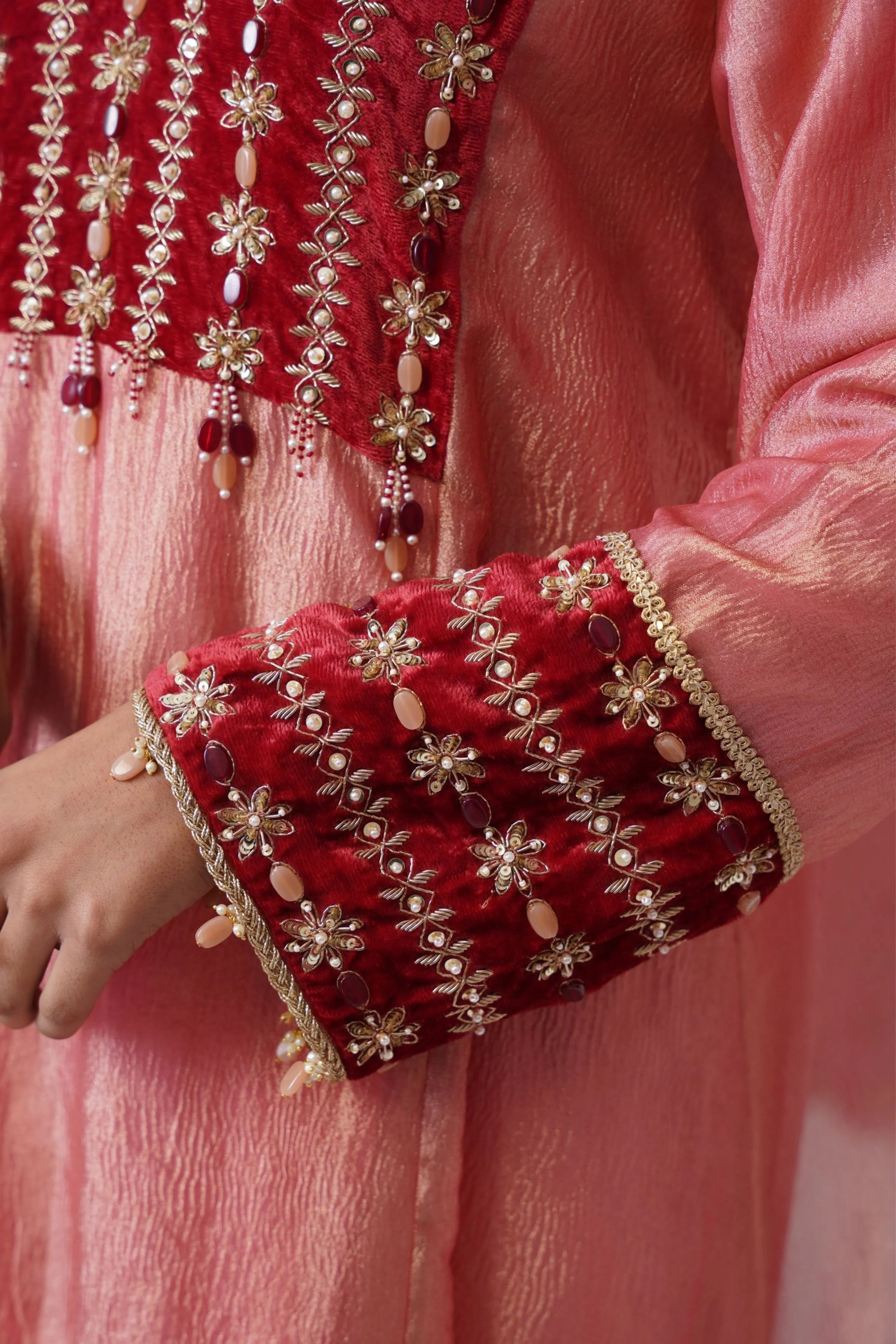 Gulrukh Kurta Set