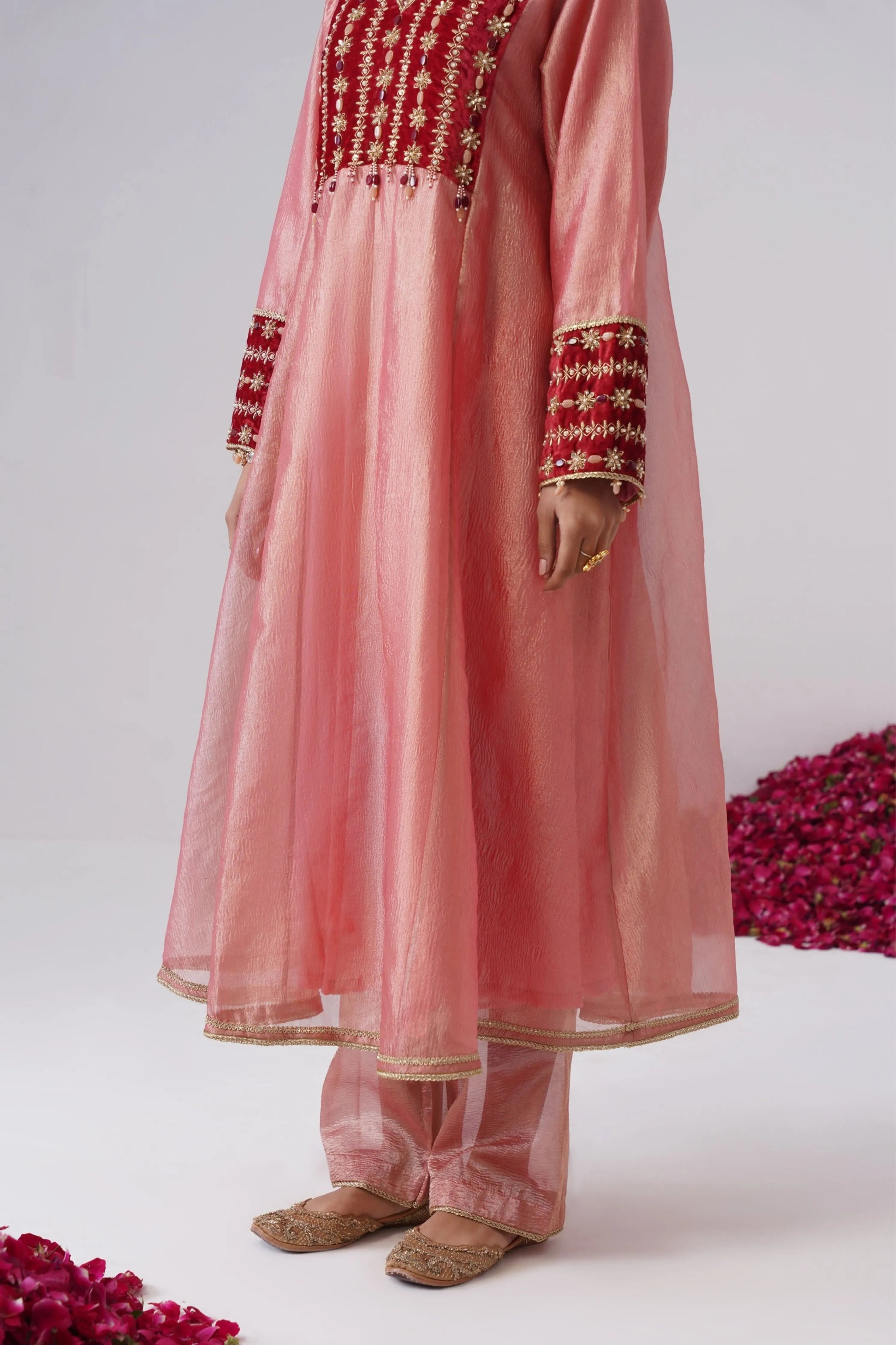 Gulrukh Kurta Set