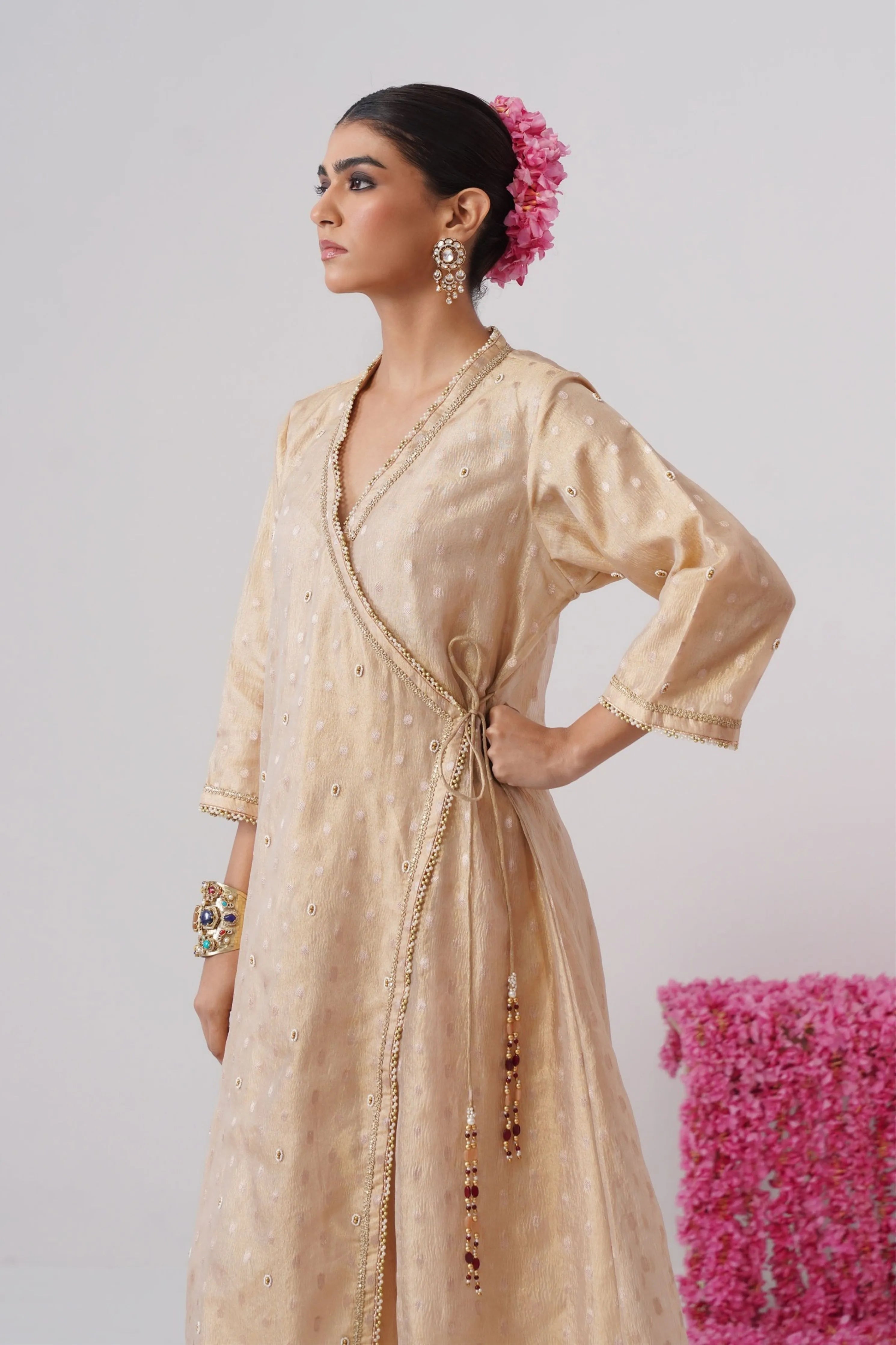 Sunehri Kurta Set